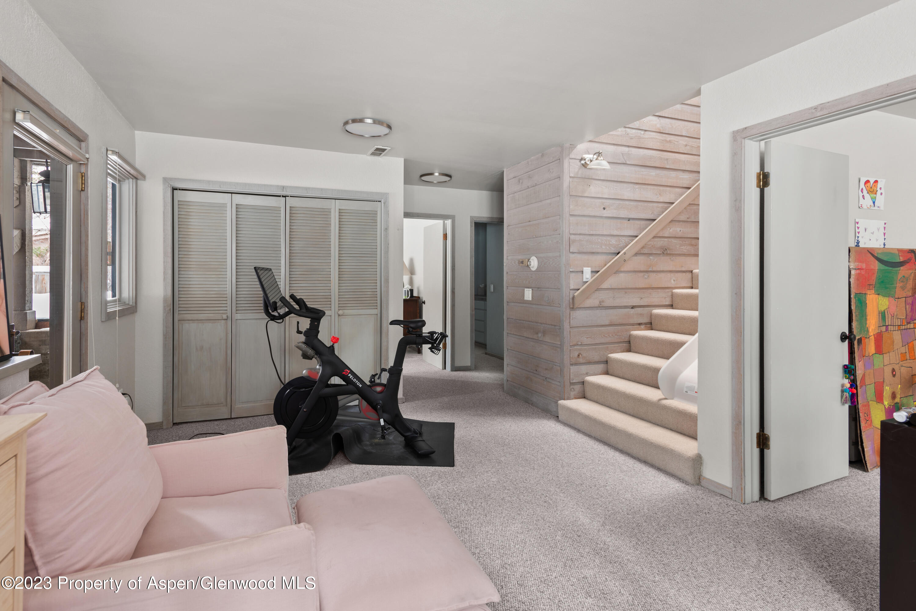 645 Sneaky Lane Property Photo 13