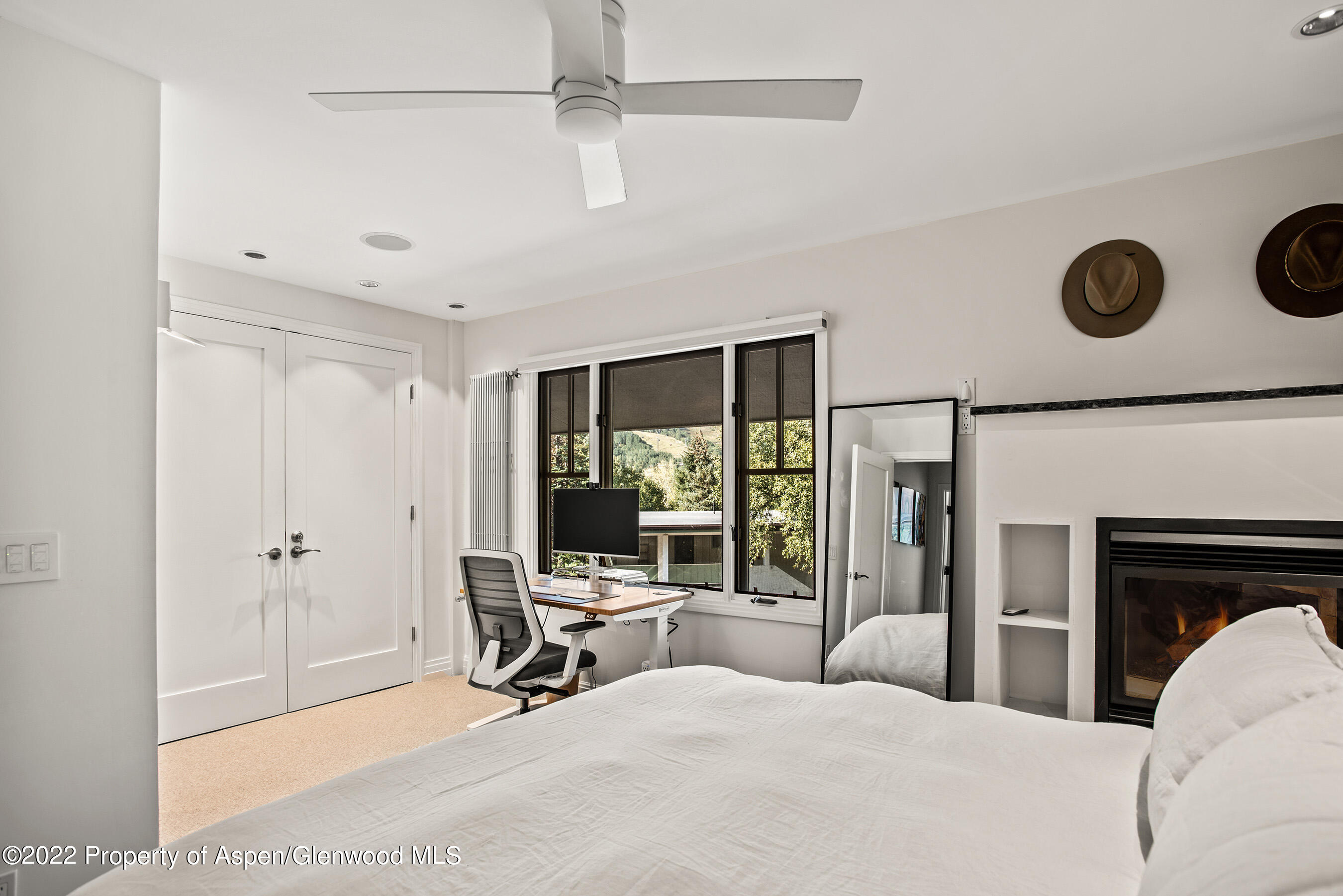 424 Park Circle Th3 Property Photo 12