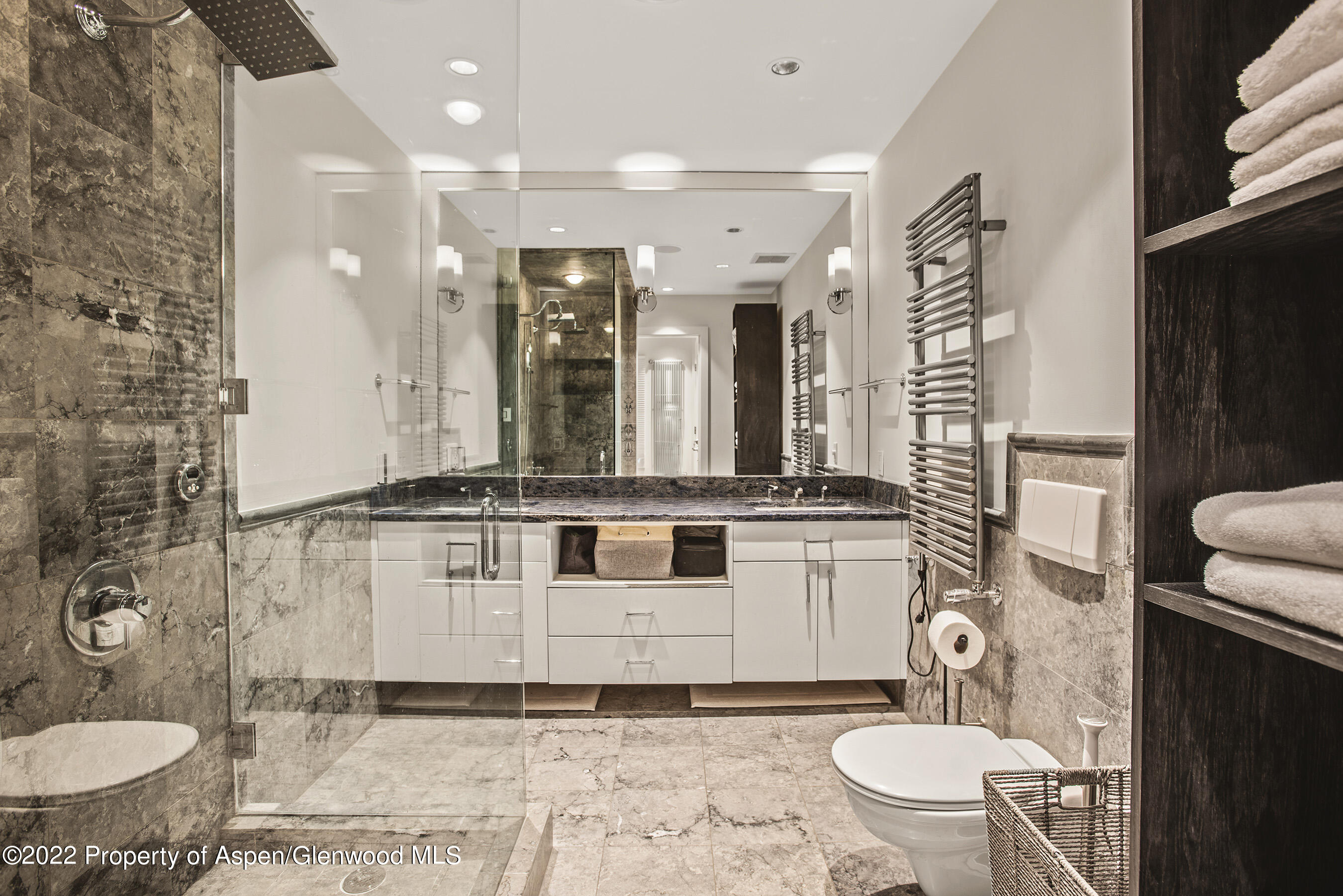 424 Park Circle Th3 Property Photo 15