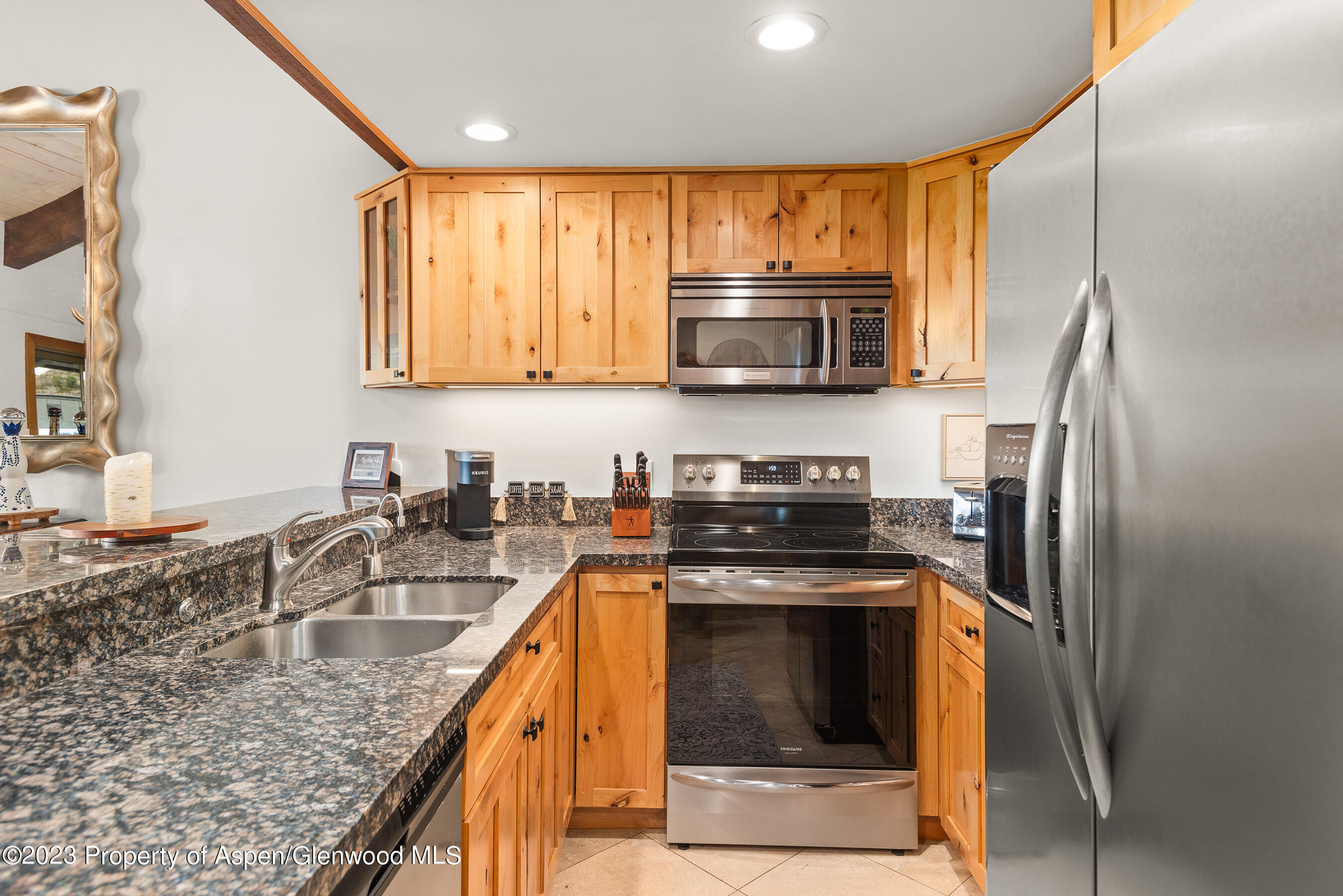 55 Upper Woodbridge Road, Unit G3 Property Photo 11