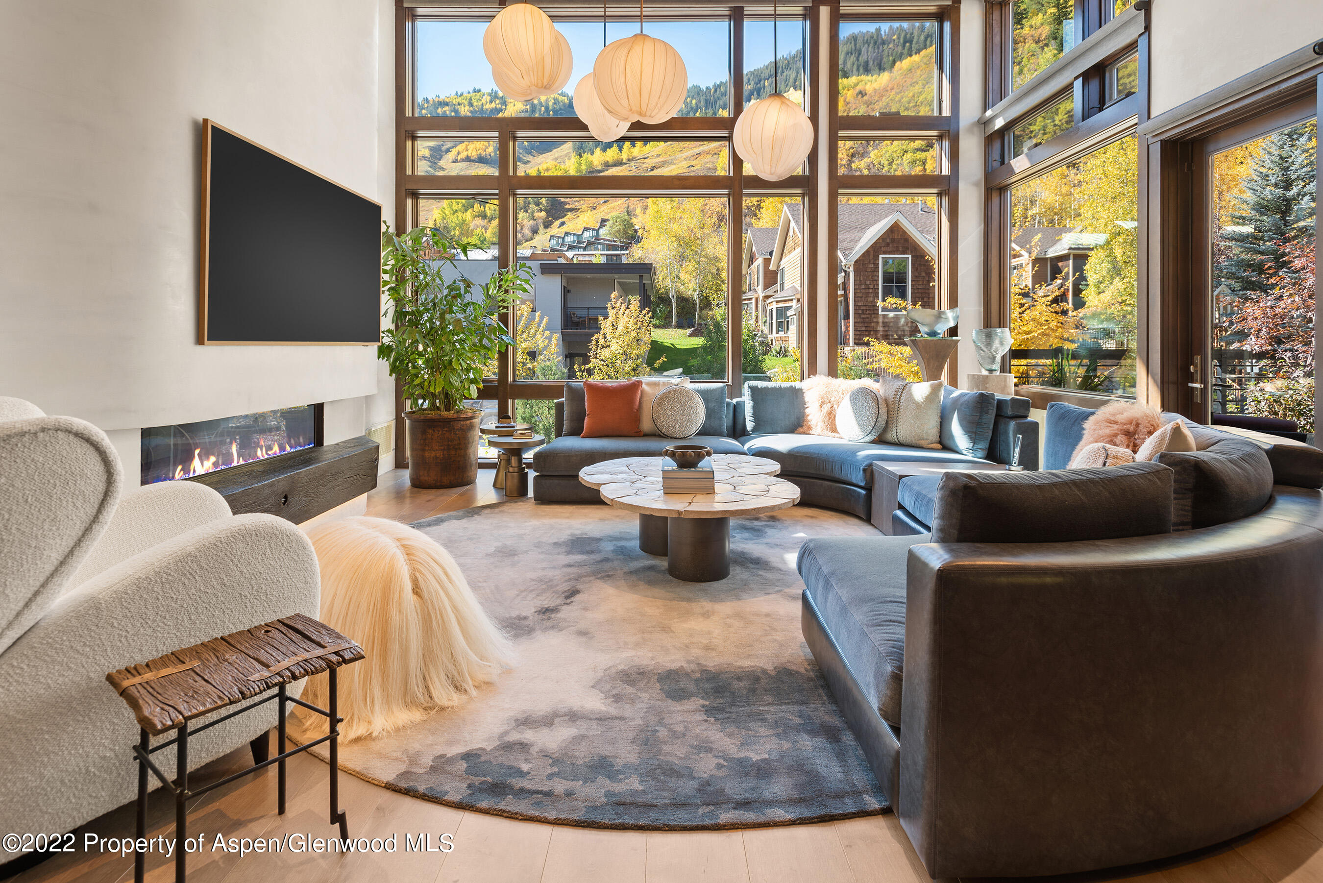 120 Juan Street Property Photo 4