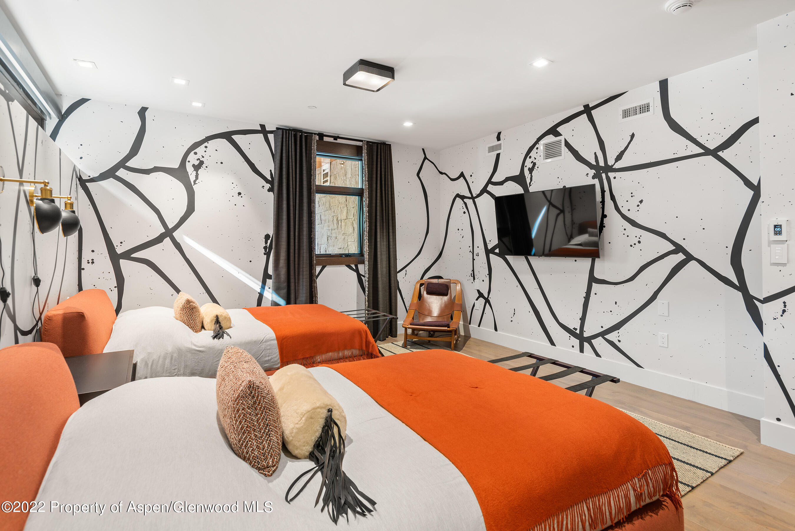 120 Juan Street Property Photo 27