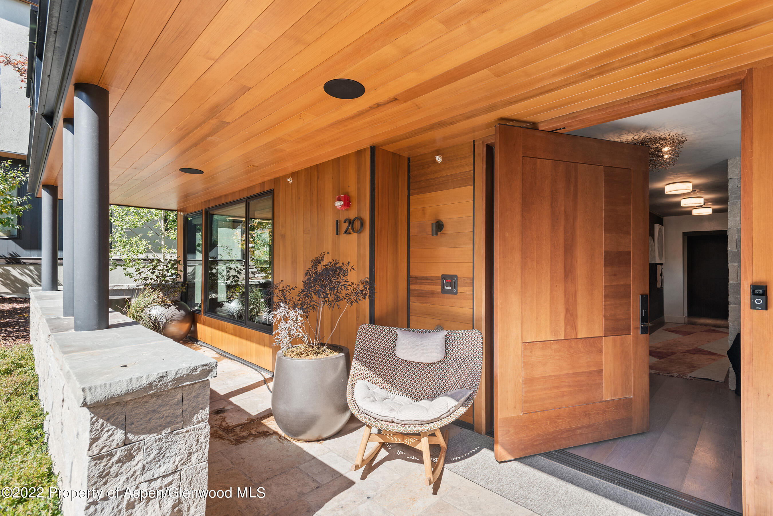 120 Juan Street Property Photo 40
