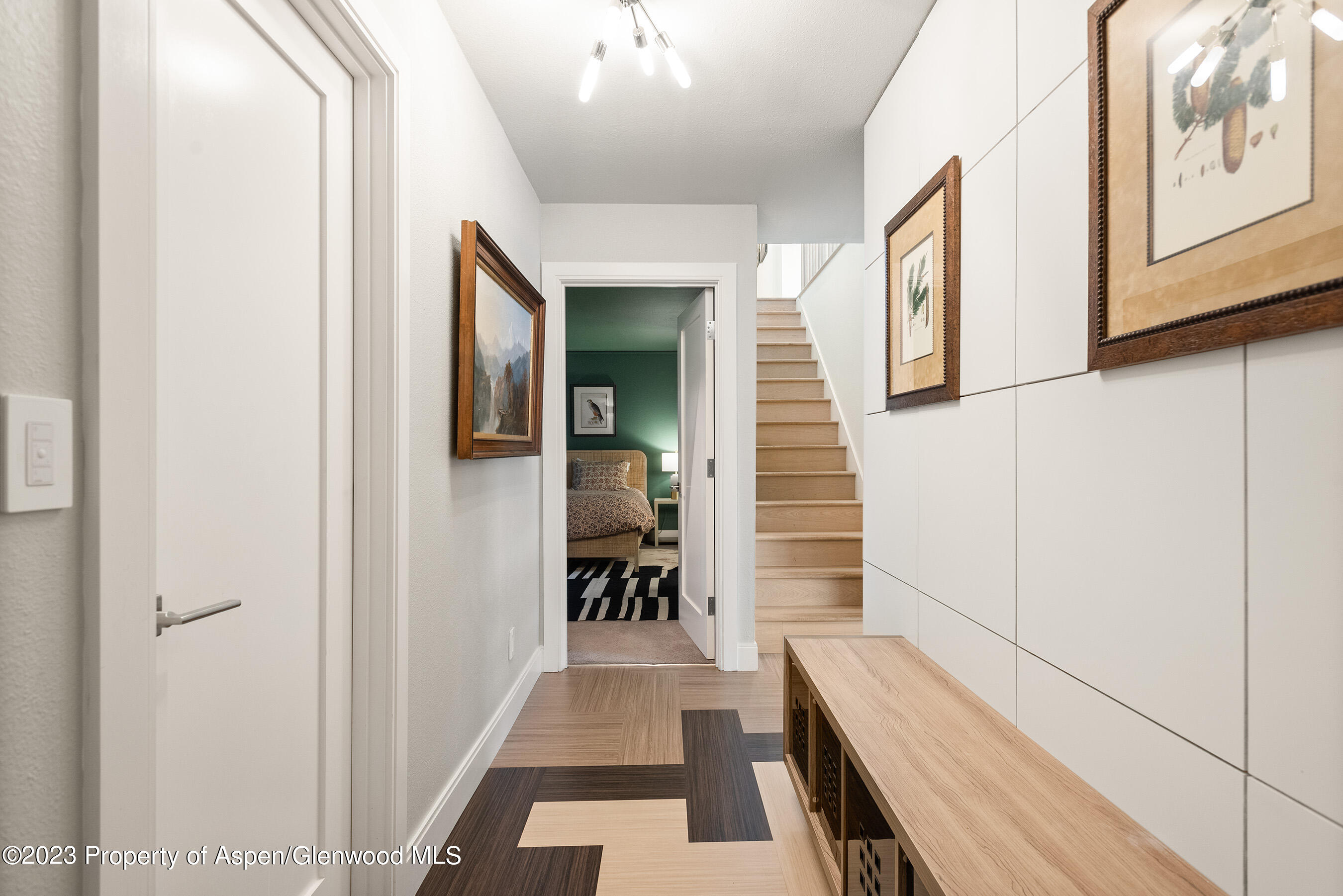 876 Snowmass Creek Road Property Photo 27