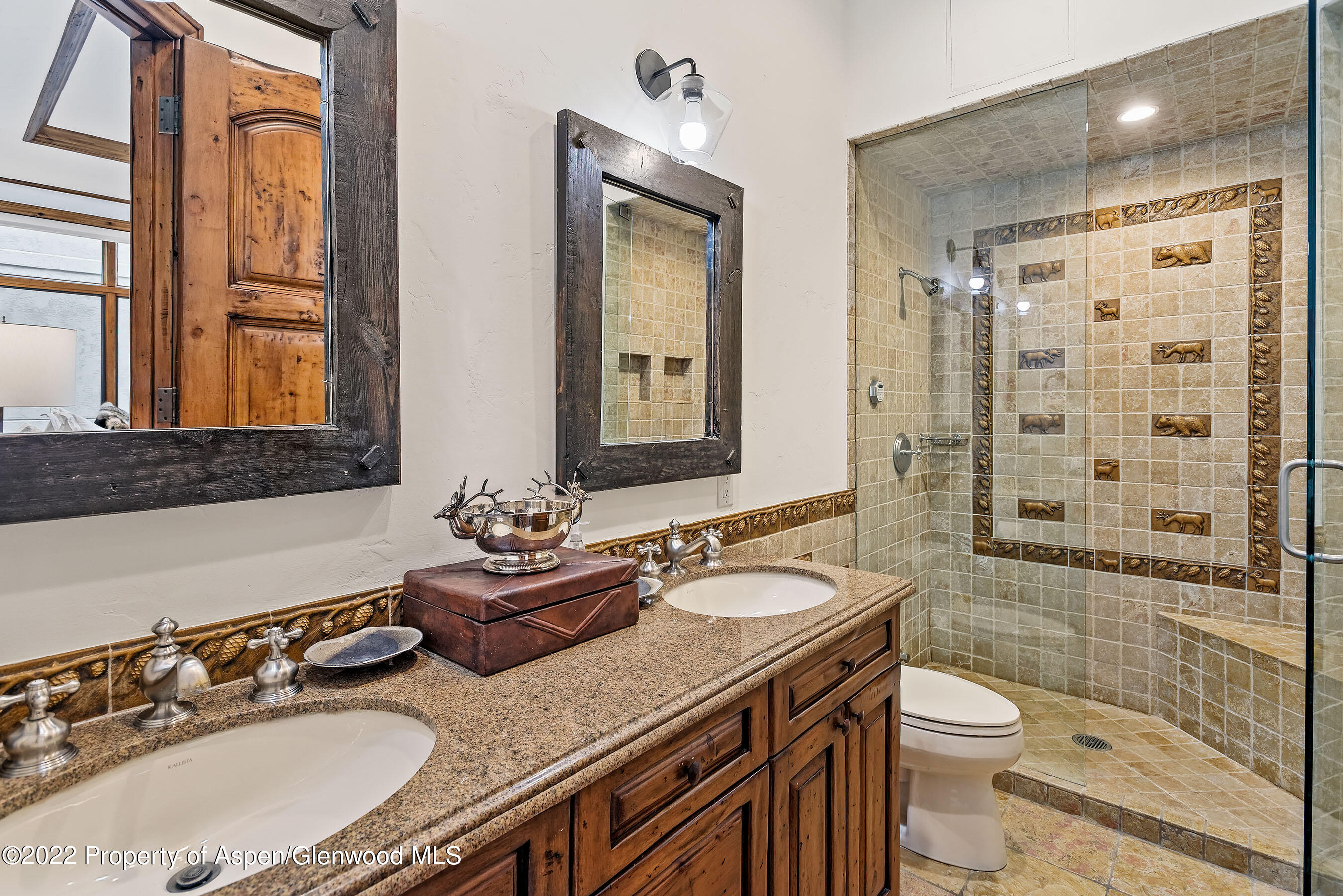 704 E Cooper Avenue Unit 3 Property Photo 18