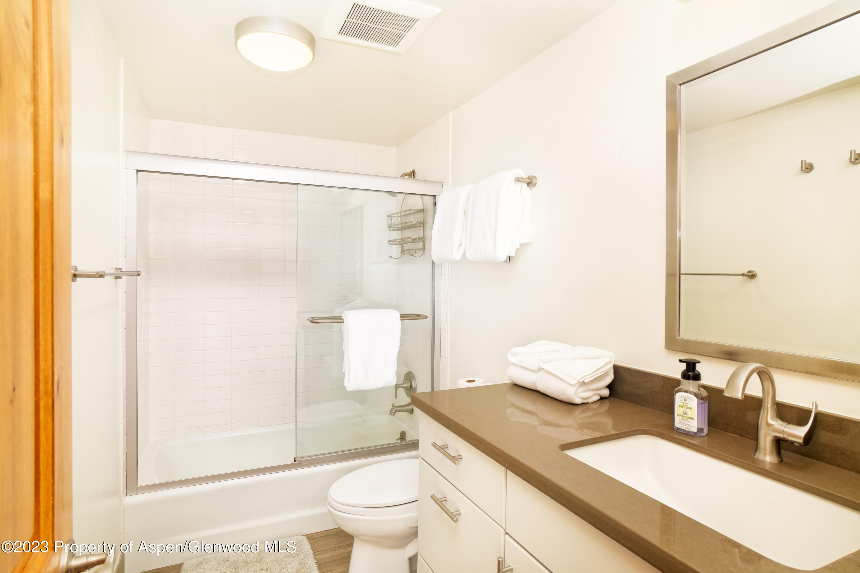 129 Heather Lane Property Photo 13