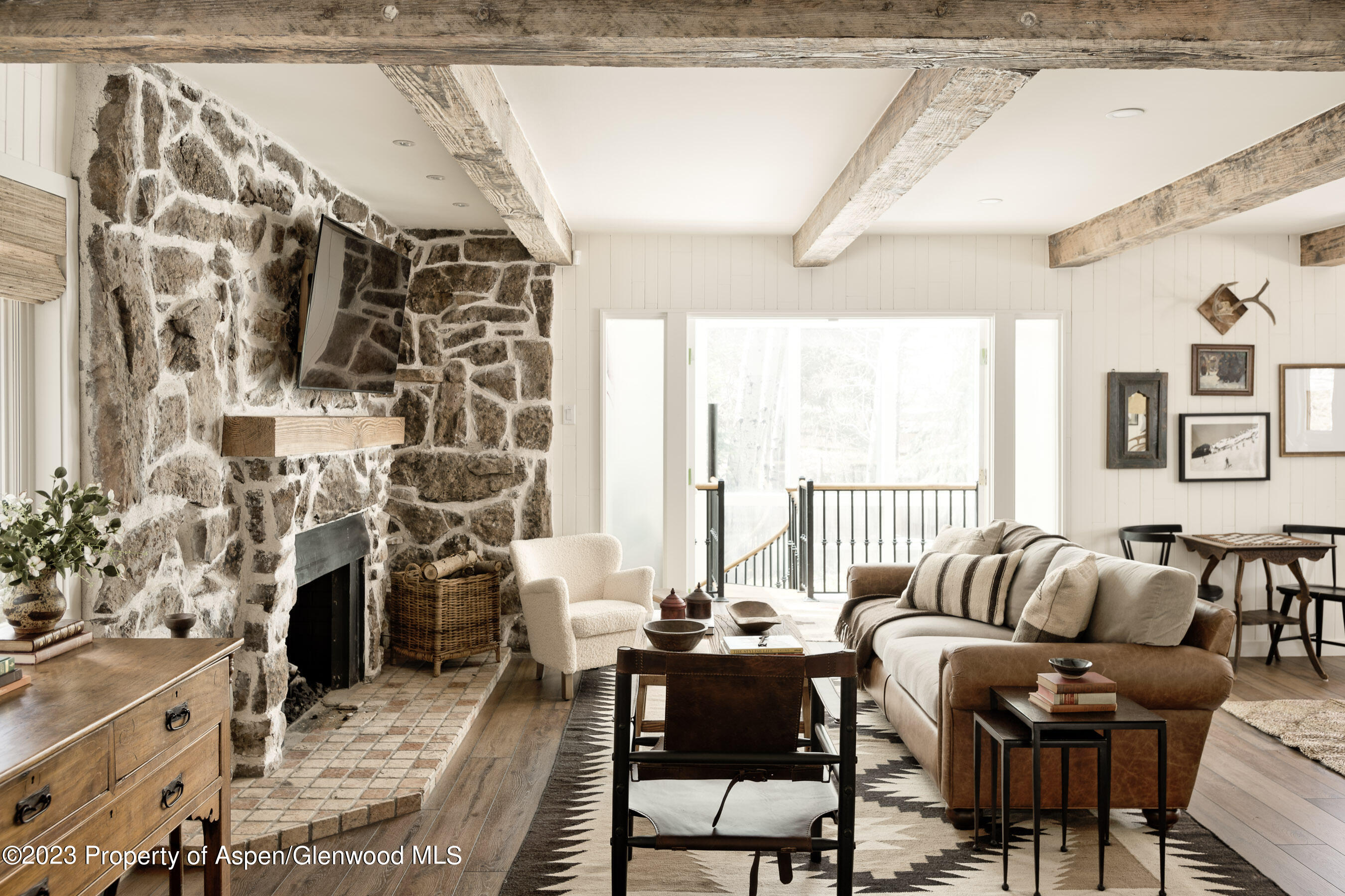 1470 Snowmass Creek Road Property Photo 13