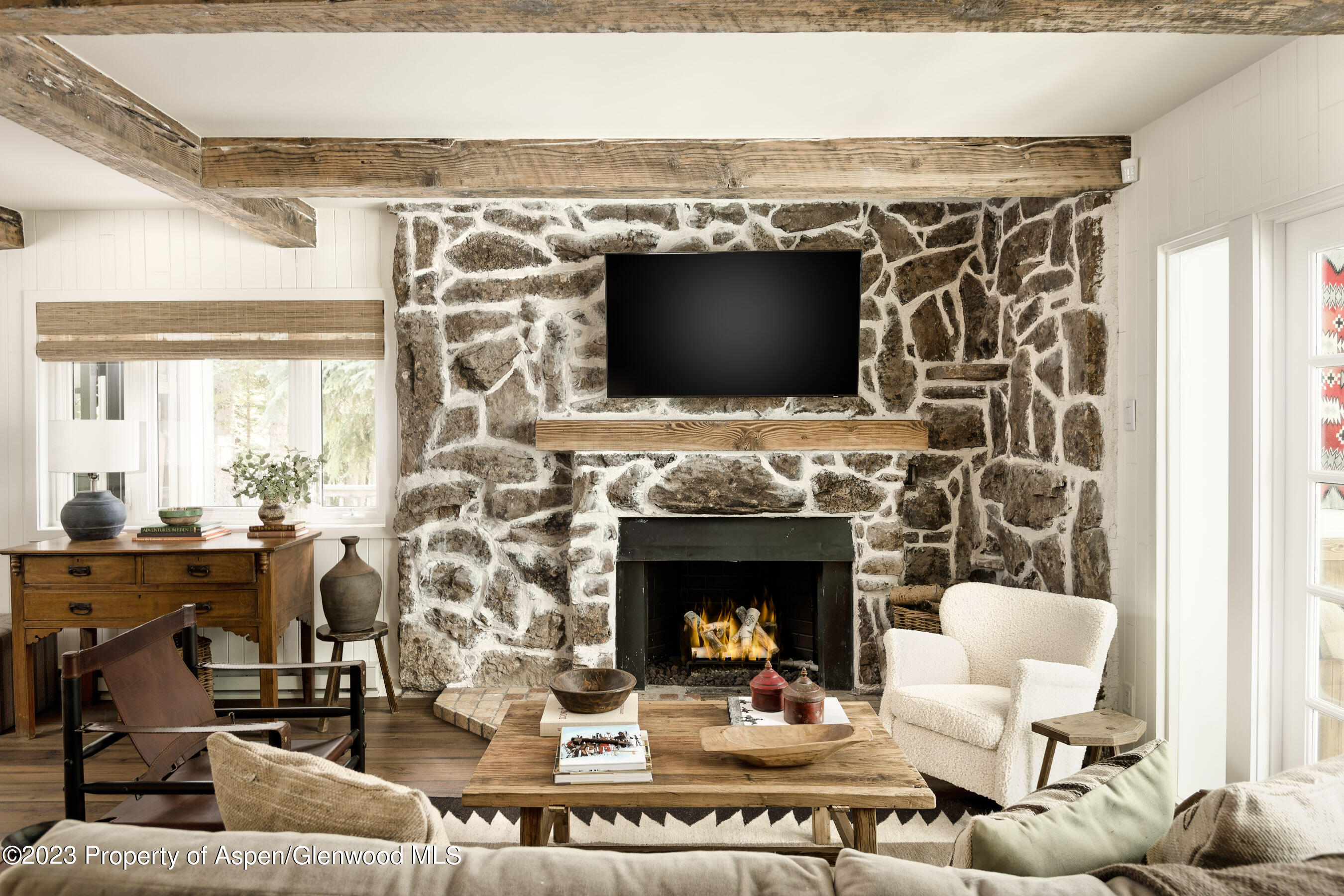 1470 Snowmass Creek Road Property Photo 14