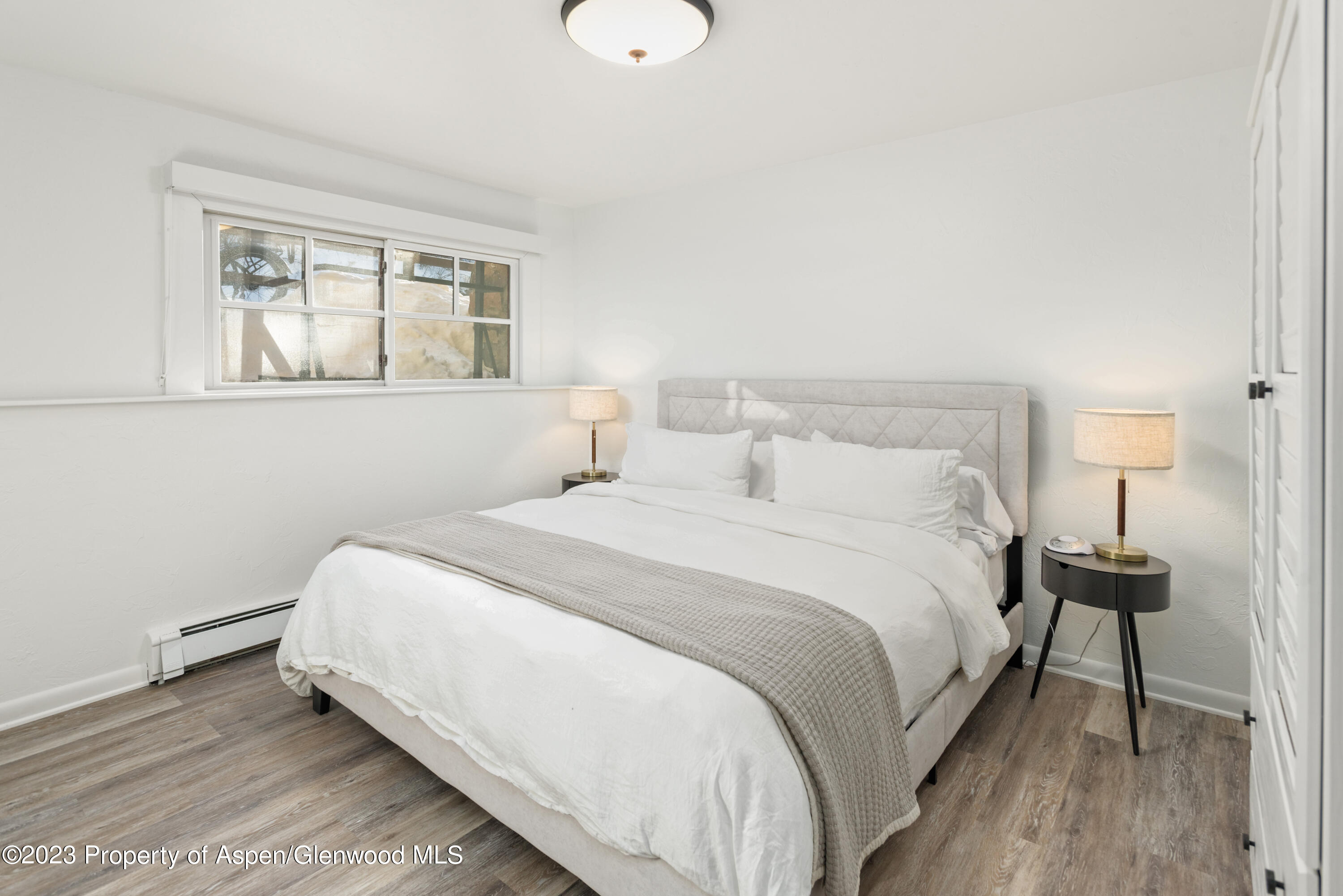 424 Park Circle Unit B Property Photo 6