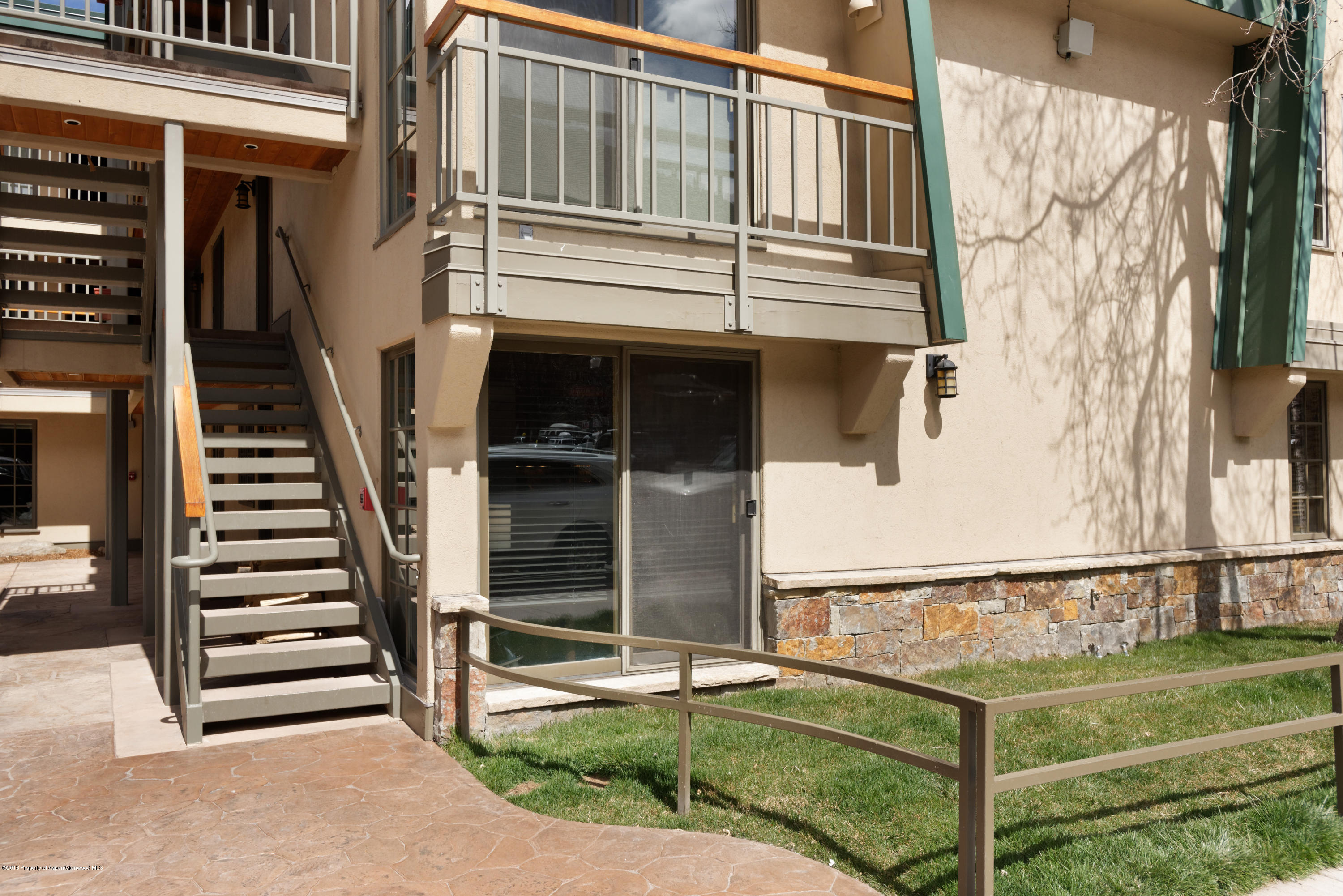 630 E Cooper #6 Property Photo 16