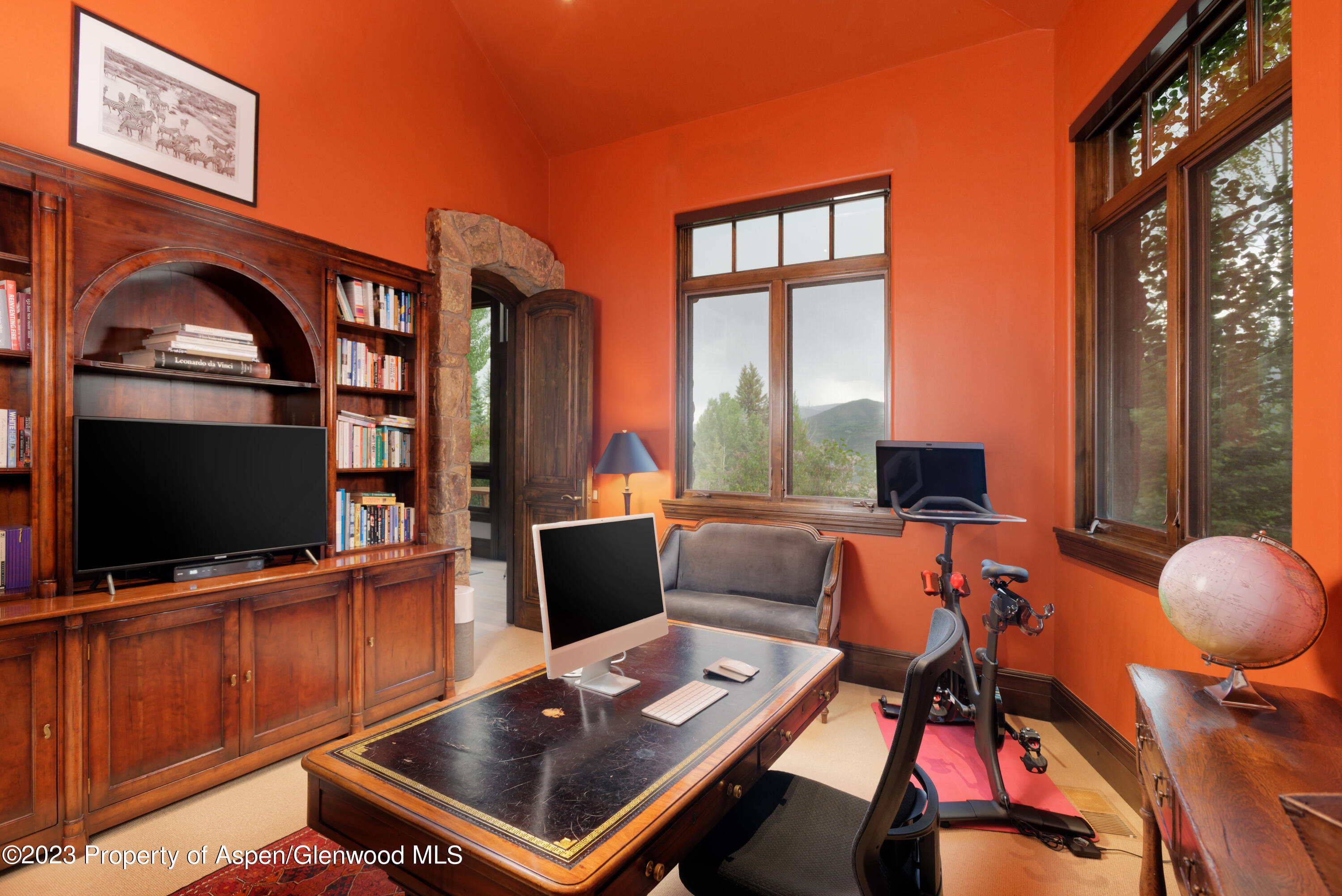 353 Pfister Drive Property Photo 35