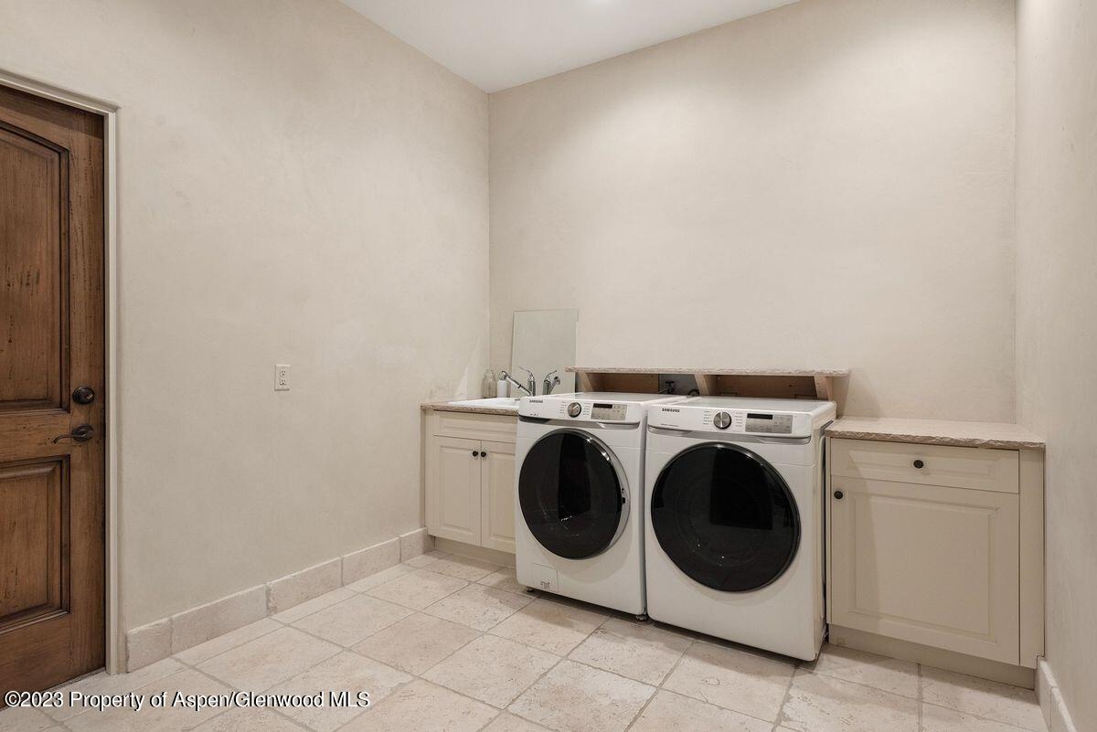 75 Glen Eagle Drive Property Photo 41