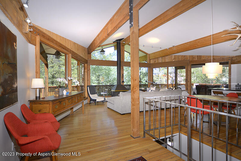 309 Mountain Laurel Drive Property Photo 4