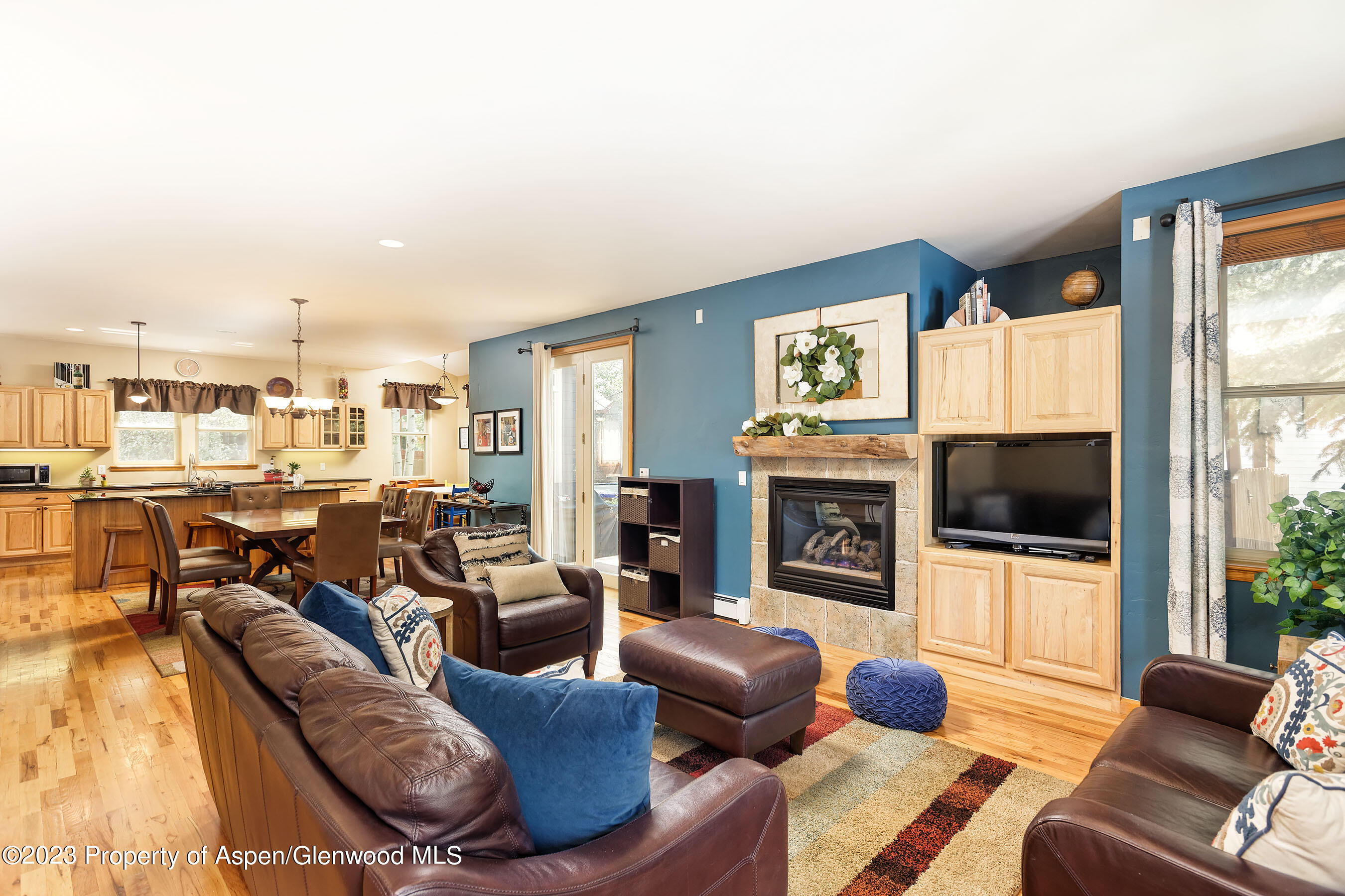 408 Meadow Court Property Photo 1