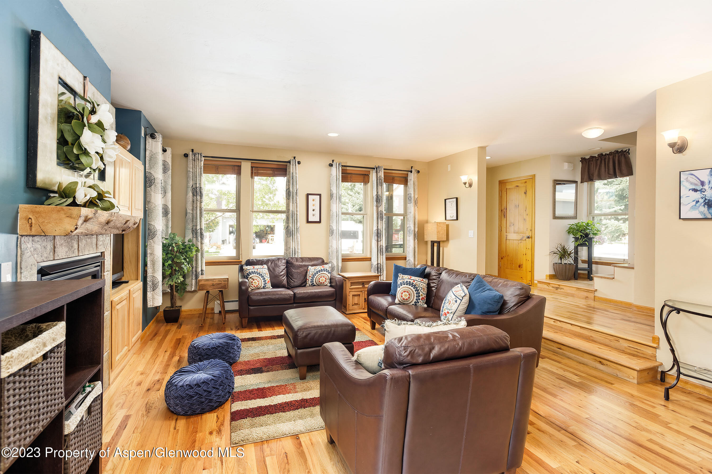 408 Meadow Court Property Photo 3