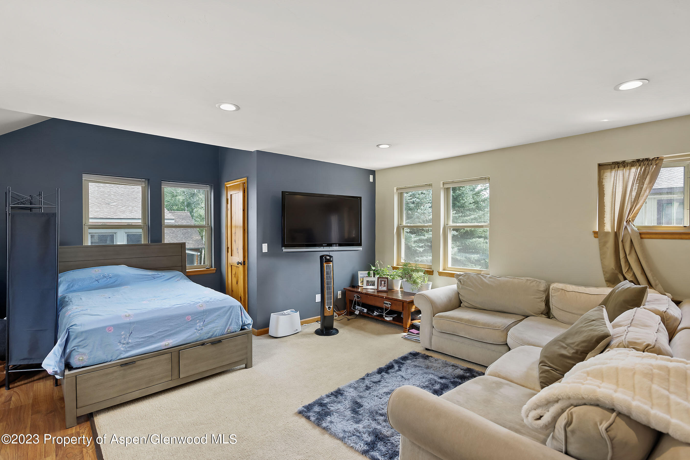 408 Meadow Court Property Photo 20