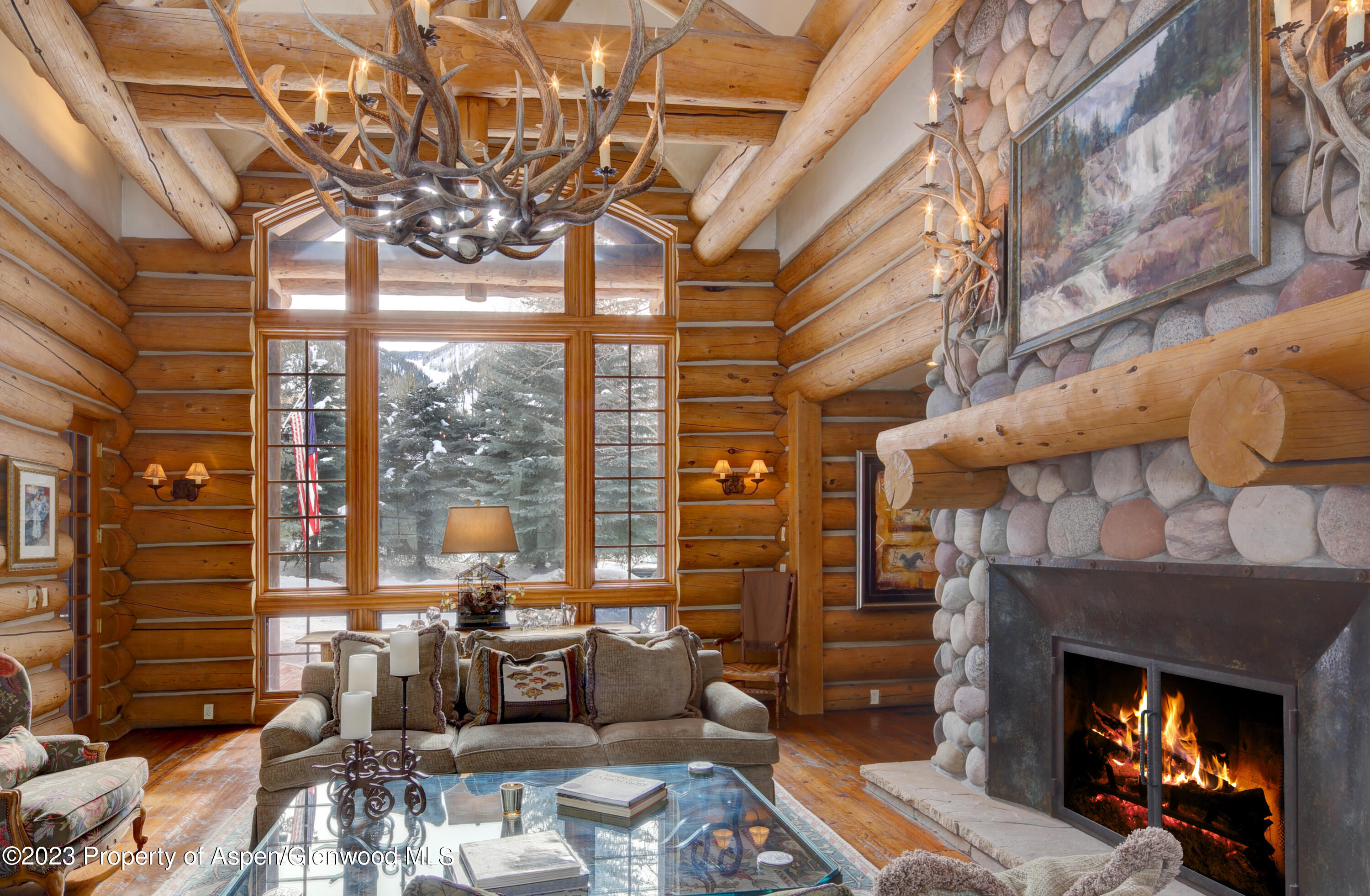 730 Bay Street Property Photo 8