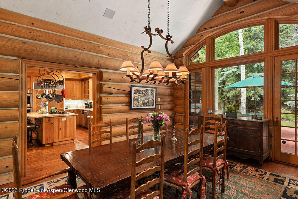 730 Bay Street Property Photo 12