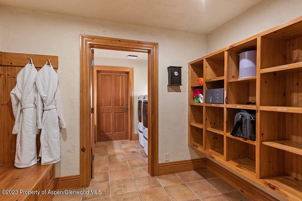 730 Bay Street Property Photo 37