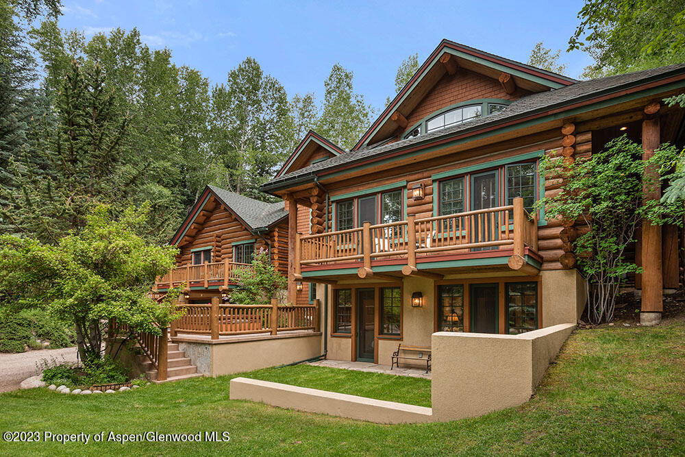 730 Bay Street Property Photo 40