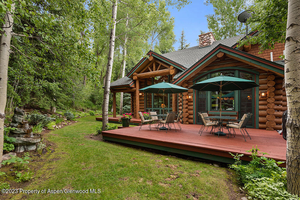 730 Bay Street Property Photo 44