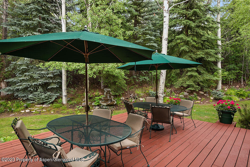 730 Bay Street Property Photo 45