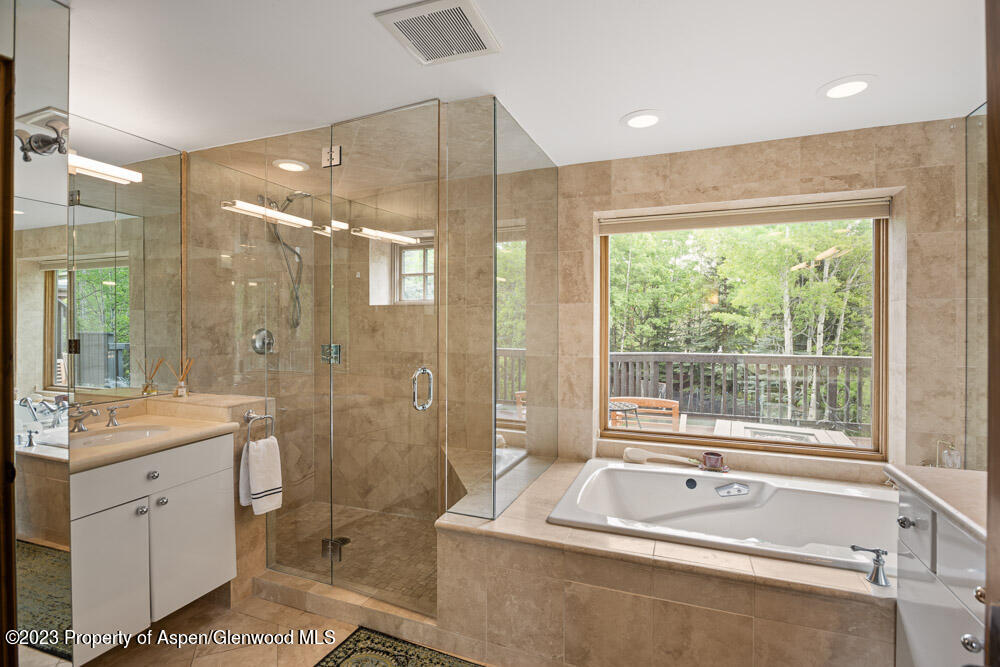 64 Eastwood Drive Property Photo 17
