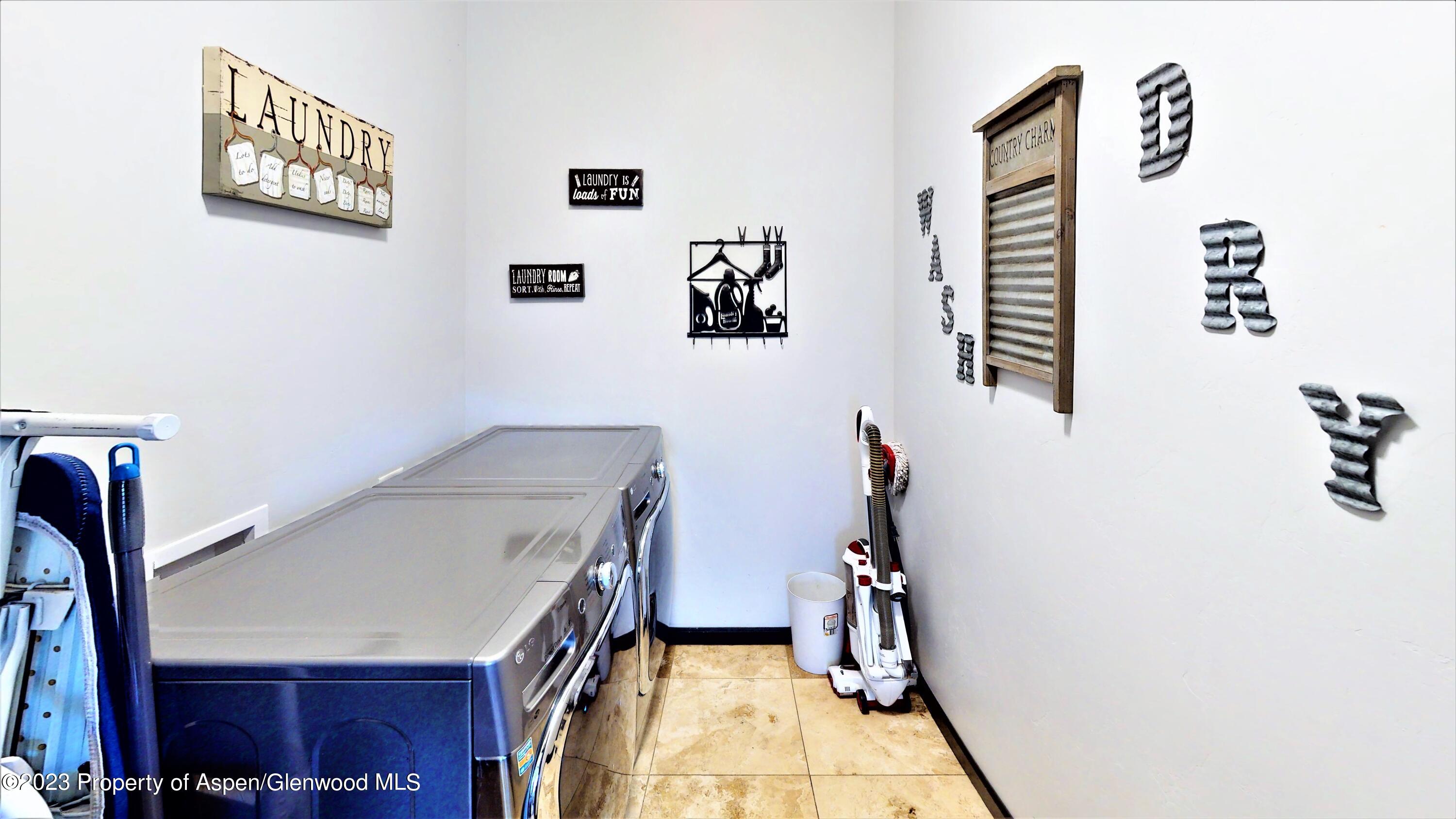 3161 Glendam Drive Property Photo 20
