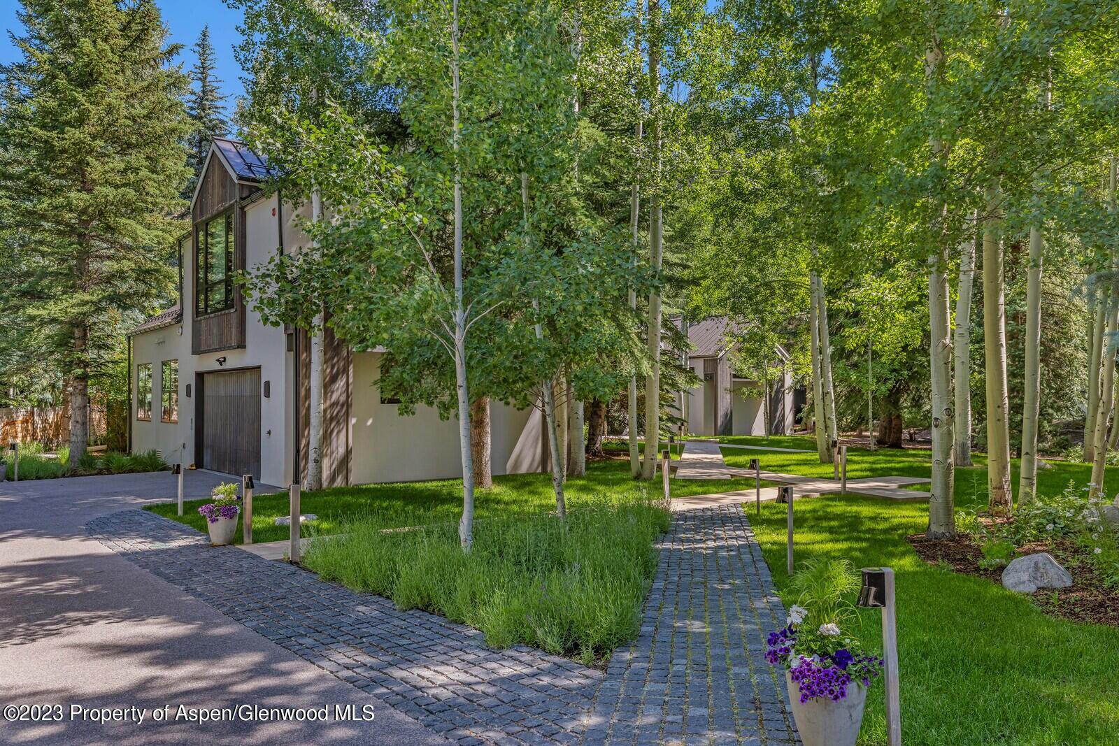 1300 Red Butte Drive Property Photo 73