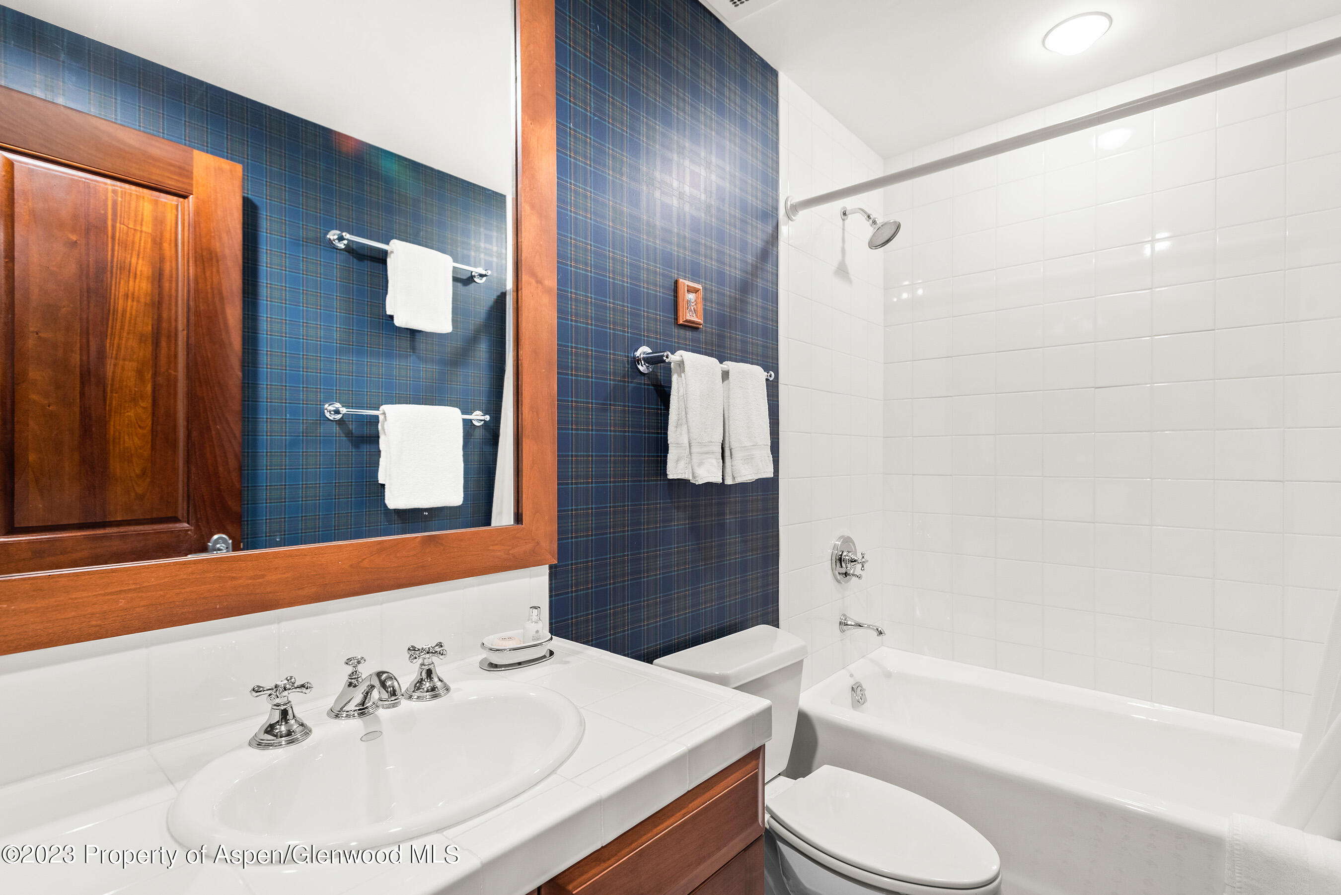 83 Exhibition Lane Property Photo 25