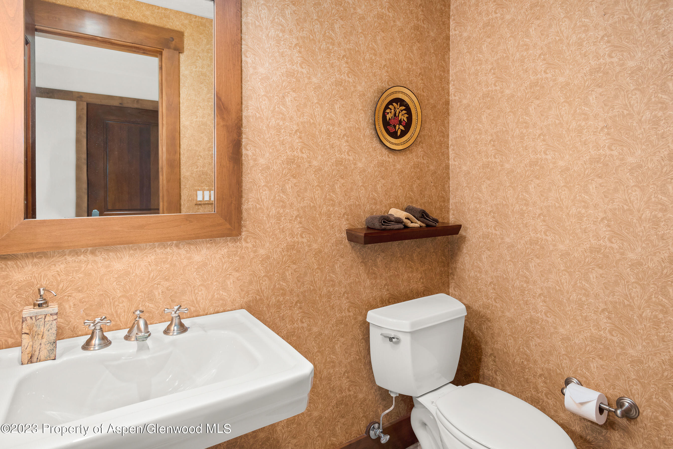 83 Exhibition Lane Property Photo 30