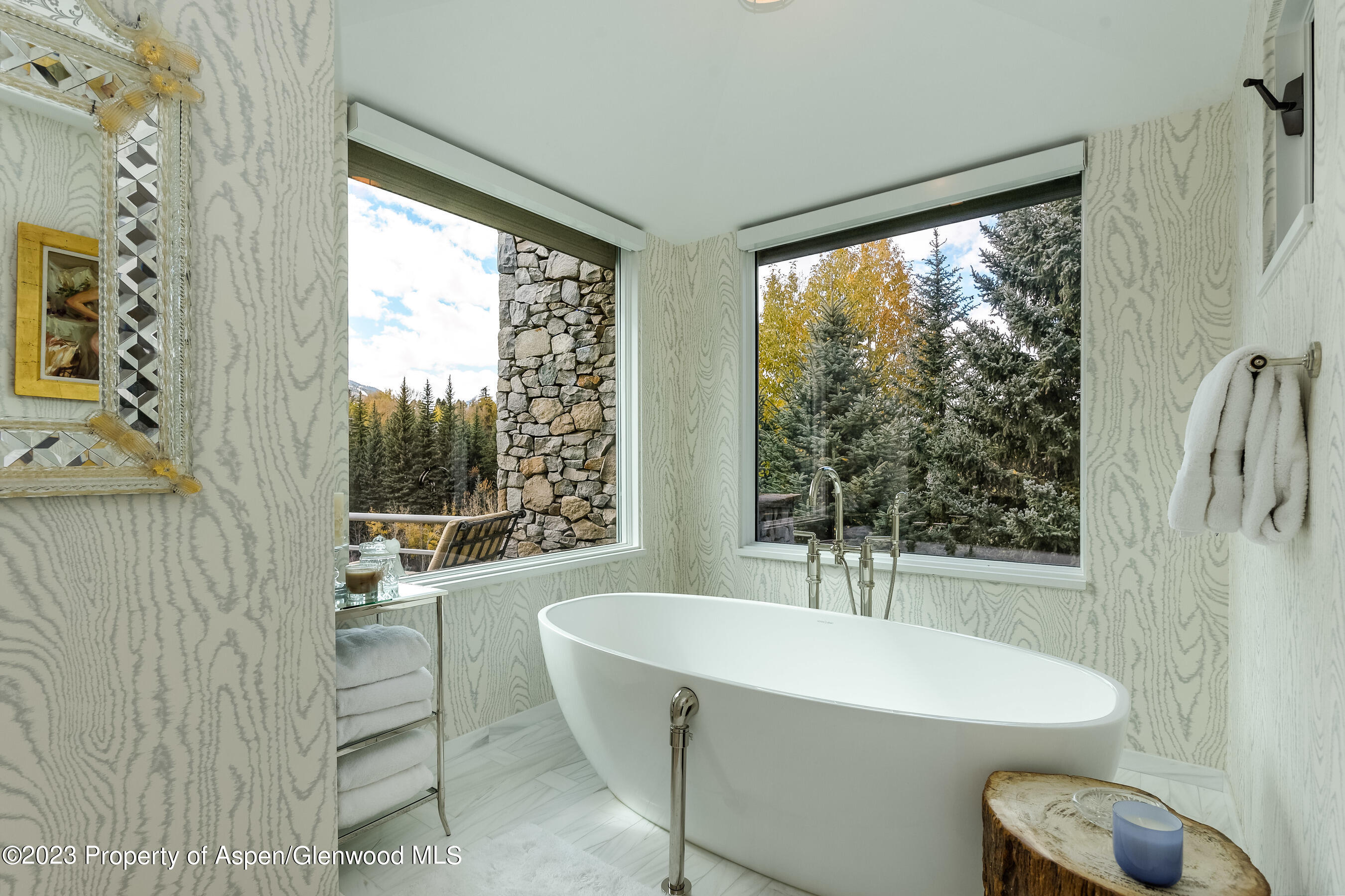 58 Pitkin Way Property Photo 14