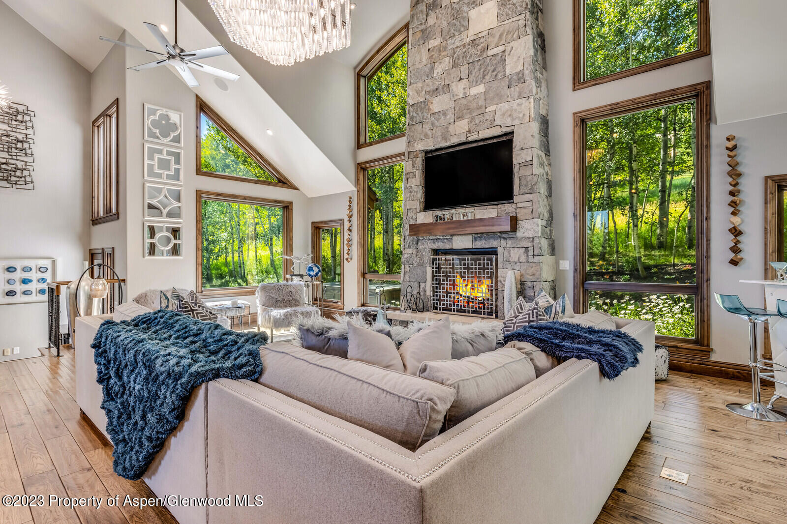 435 Faraway Road Property Photo 5
