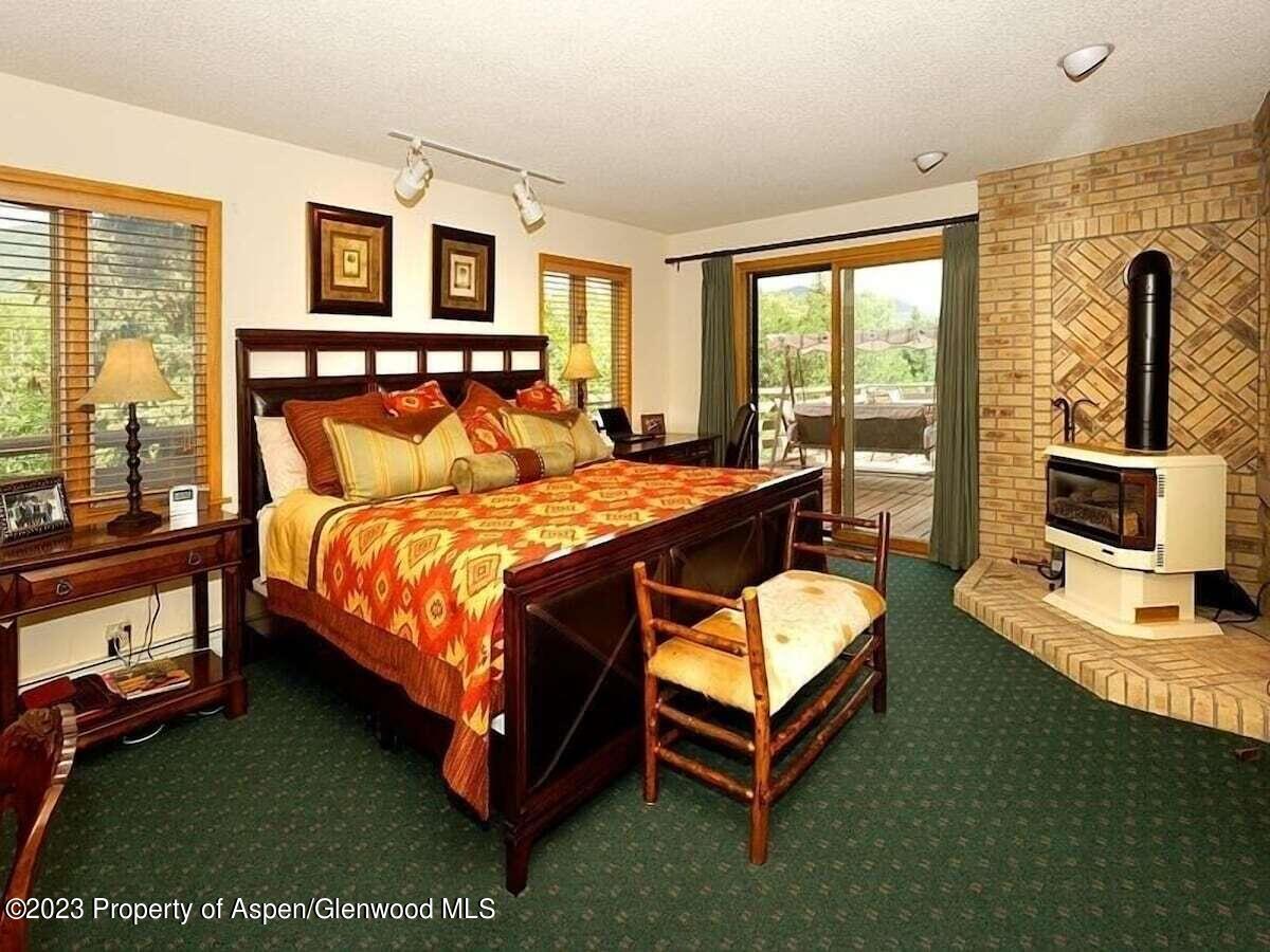 324 Twining Flats Road Property Photo 17
