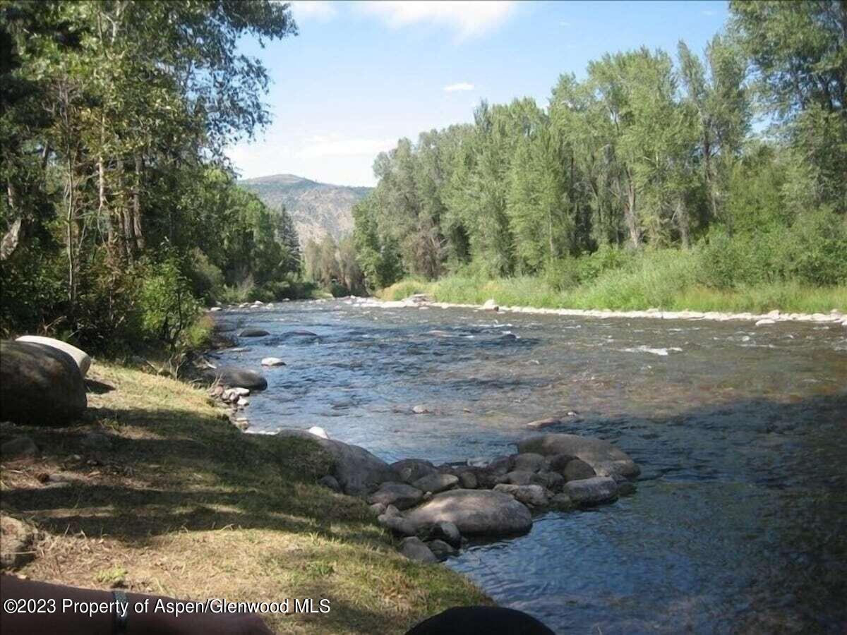 324 Twining Flats Road Property Photo 18