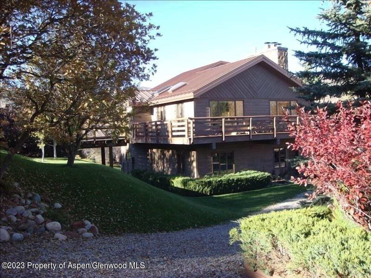 324 Twining Flats Road Property Photo 20