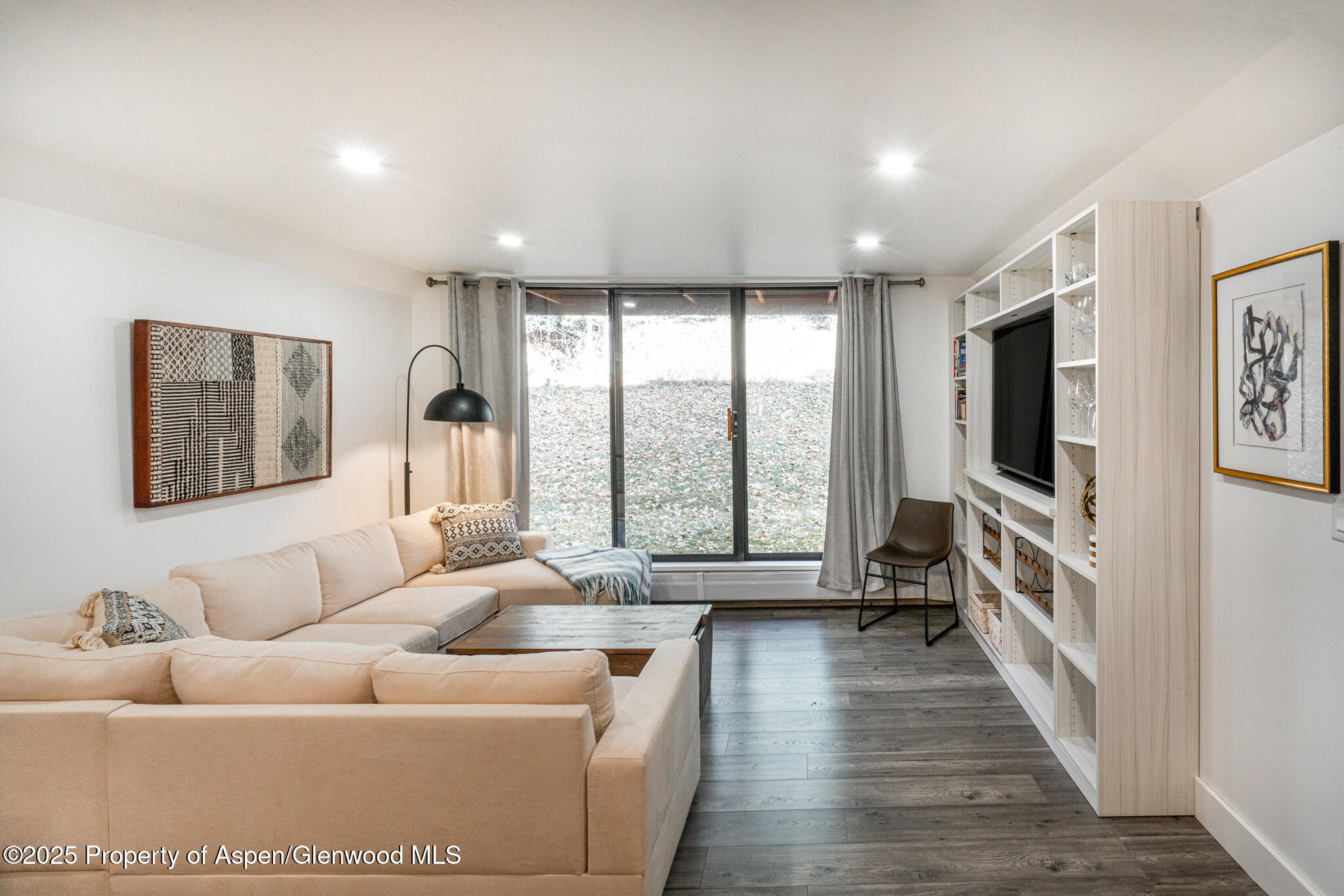 1316 Vine Street Property Photo 1