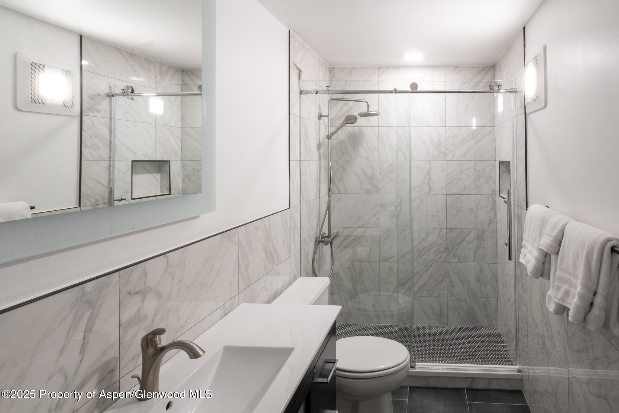 1316 Vine Street Property Photo 12