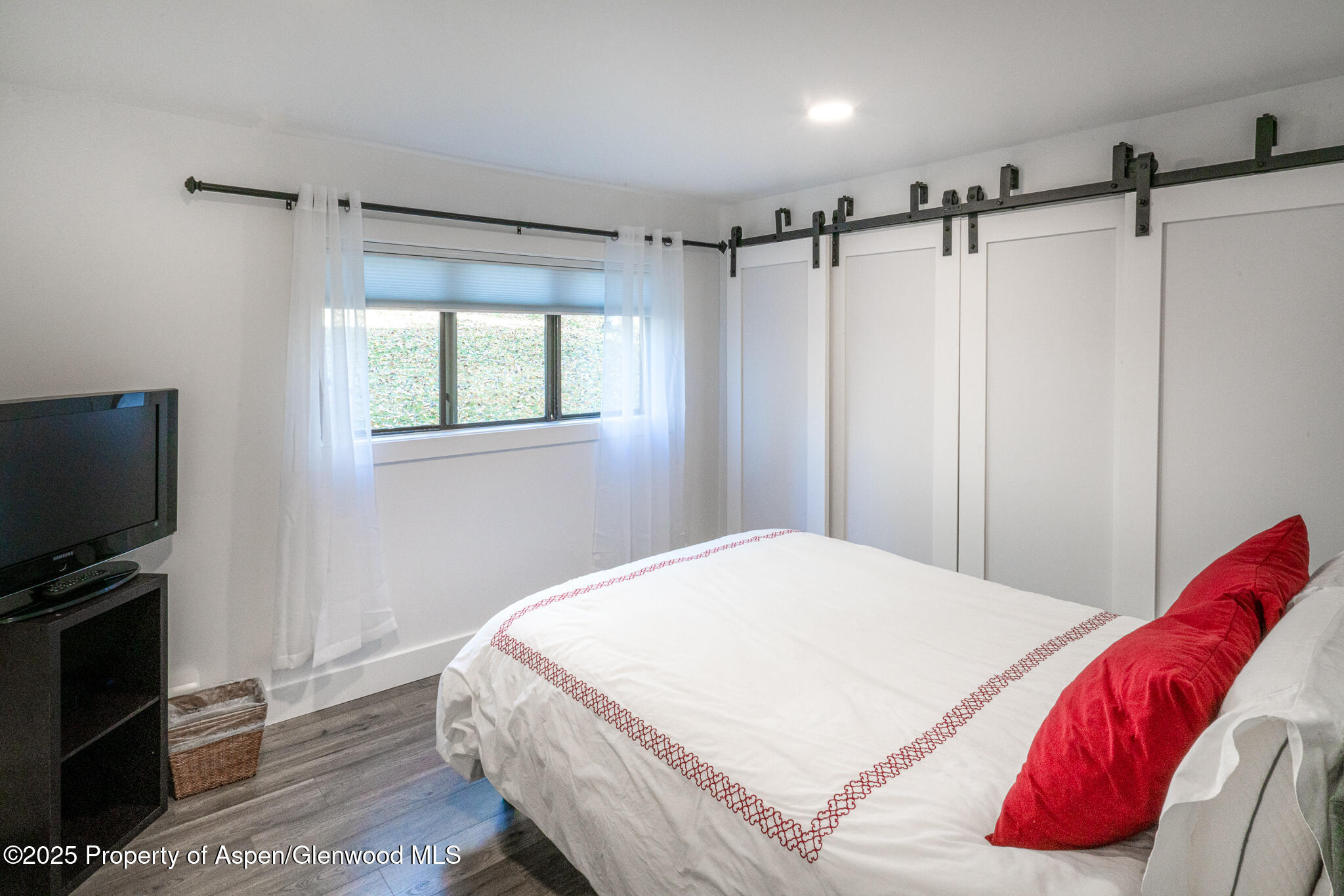 1316 Vine Street Property Photo 13