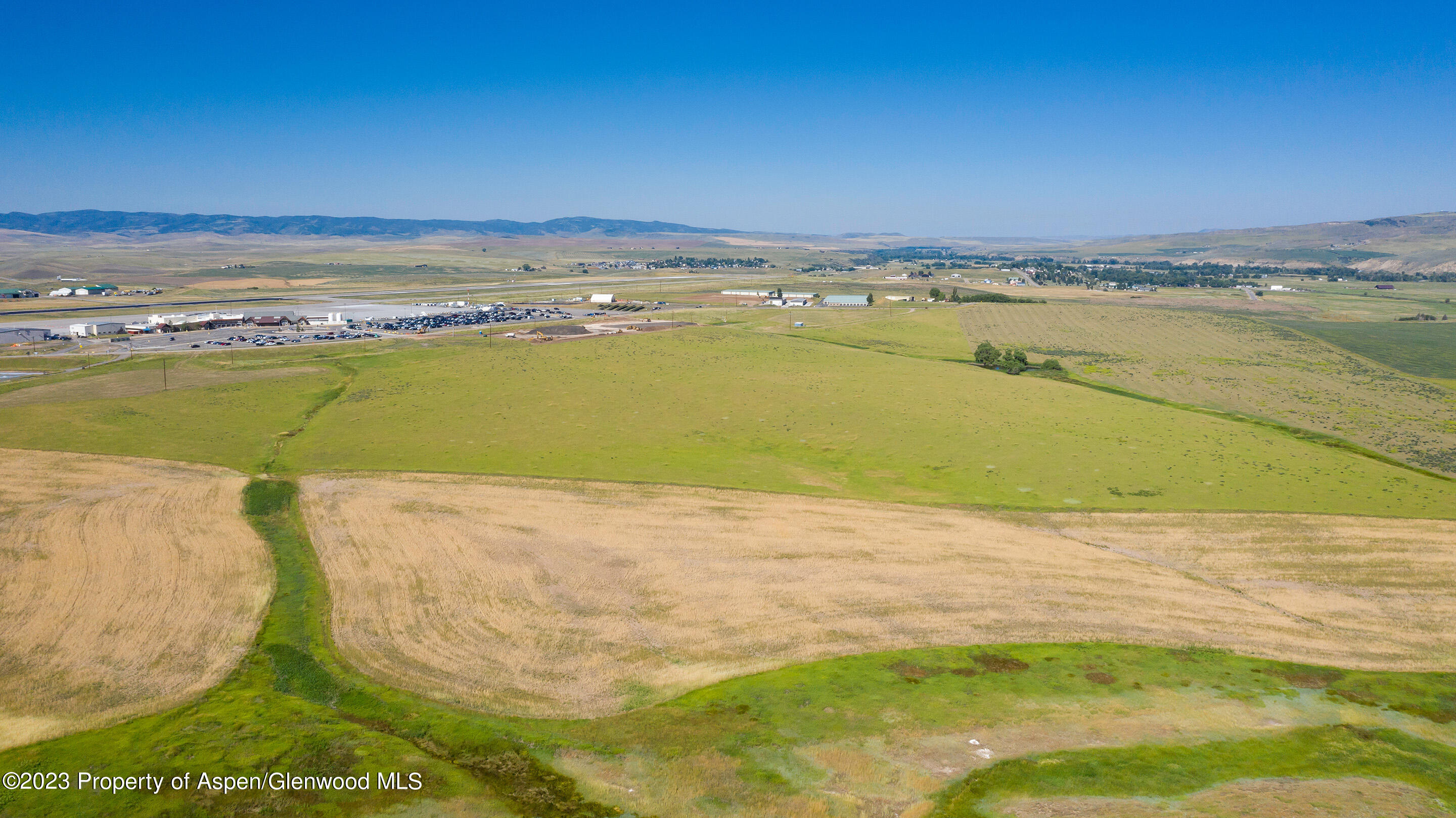 3150 Sky High Court Property Photo 7