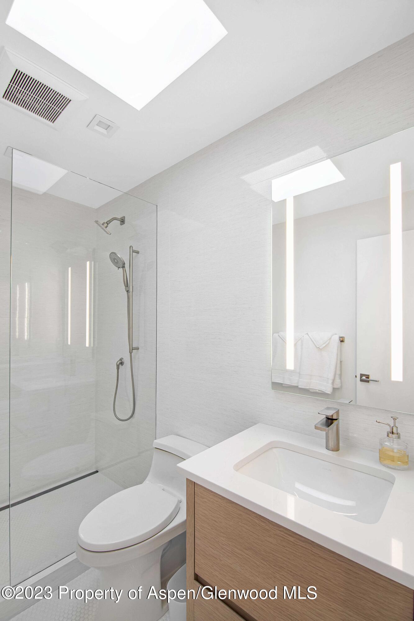 100 E Dean Street, 3b Property Photo 19