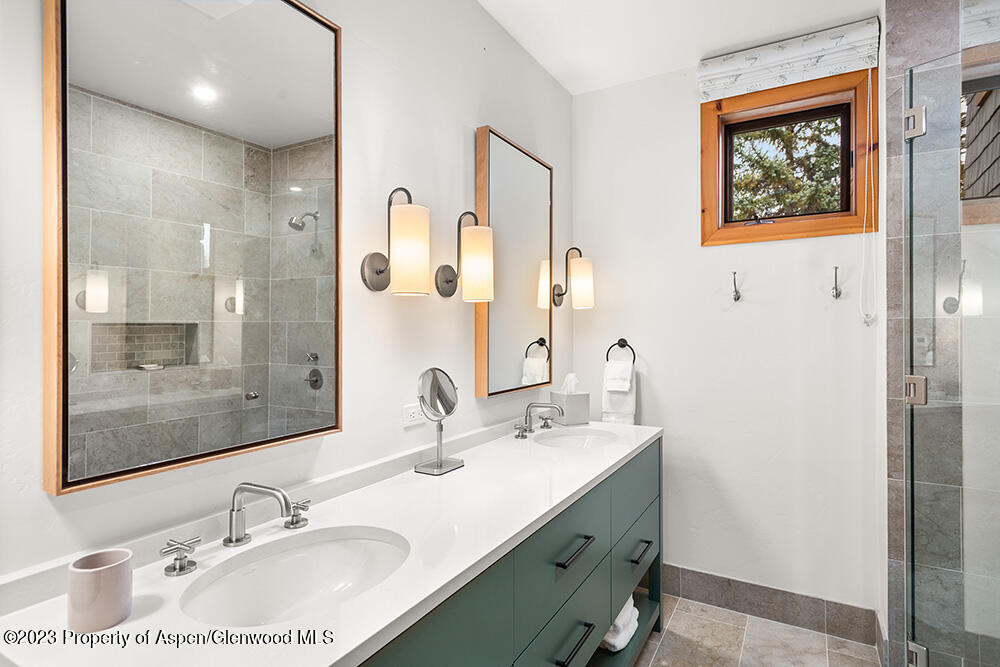 38 Fox Lane Property Photo 20