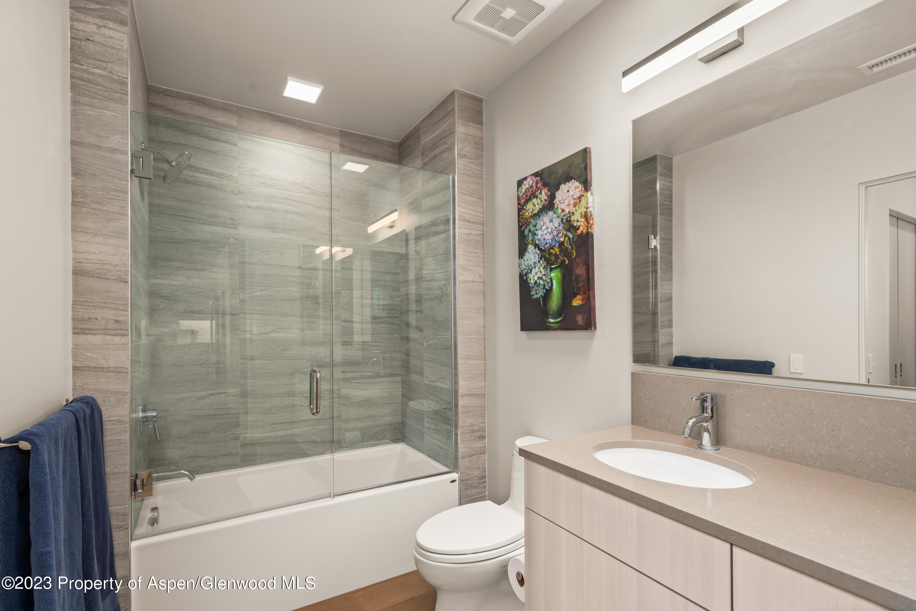 100 Evans Road, 102 Property Photo 11