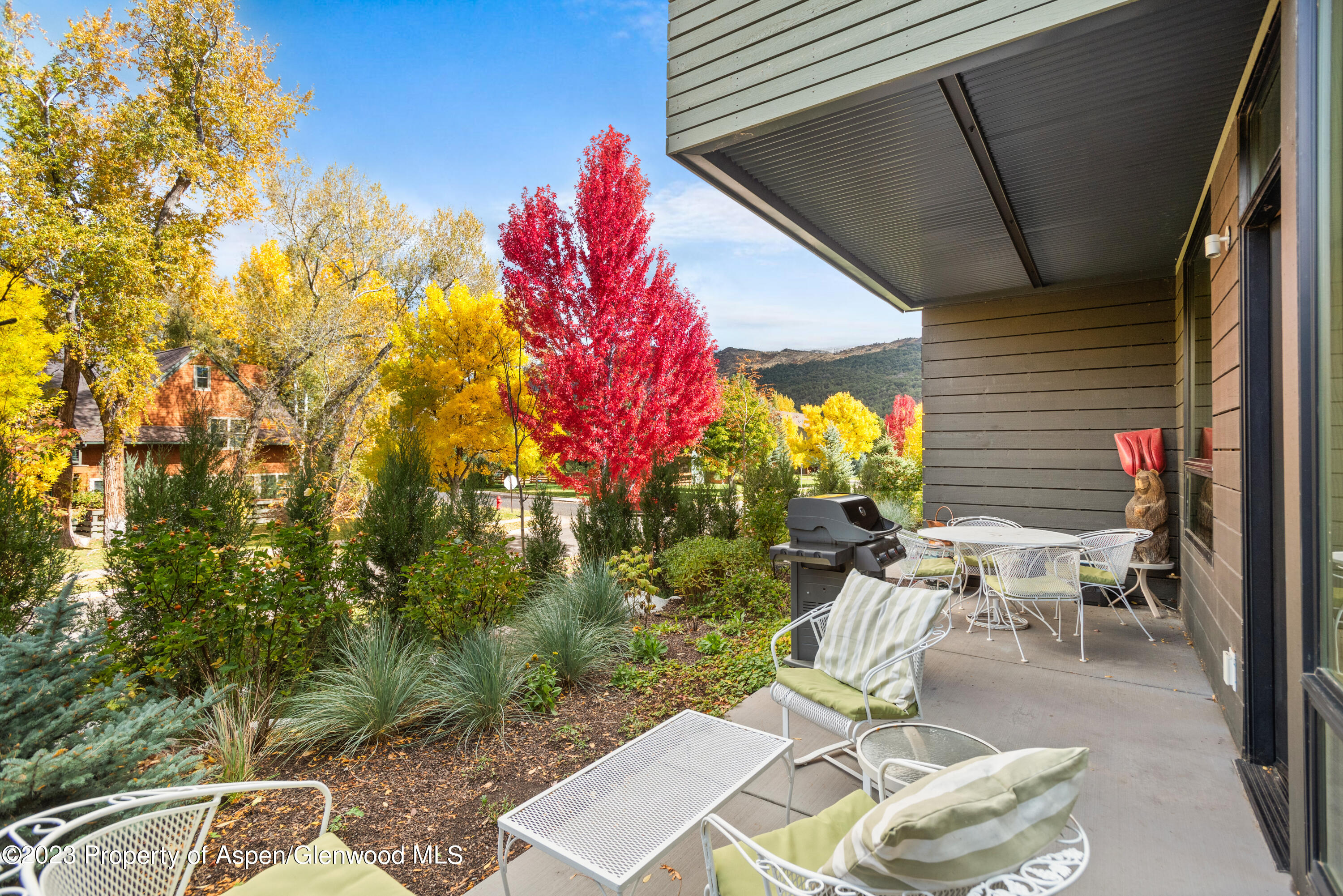 100 Evans Road, 102 Property Photo 12