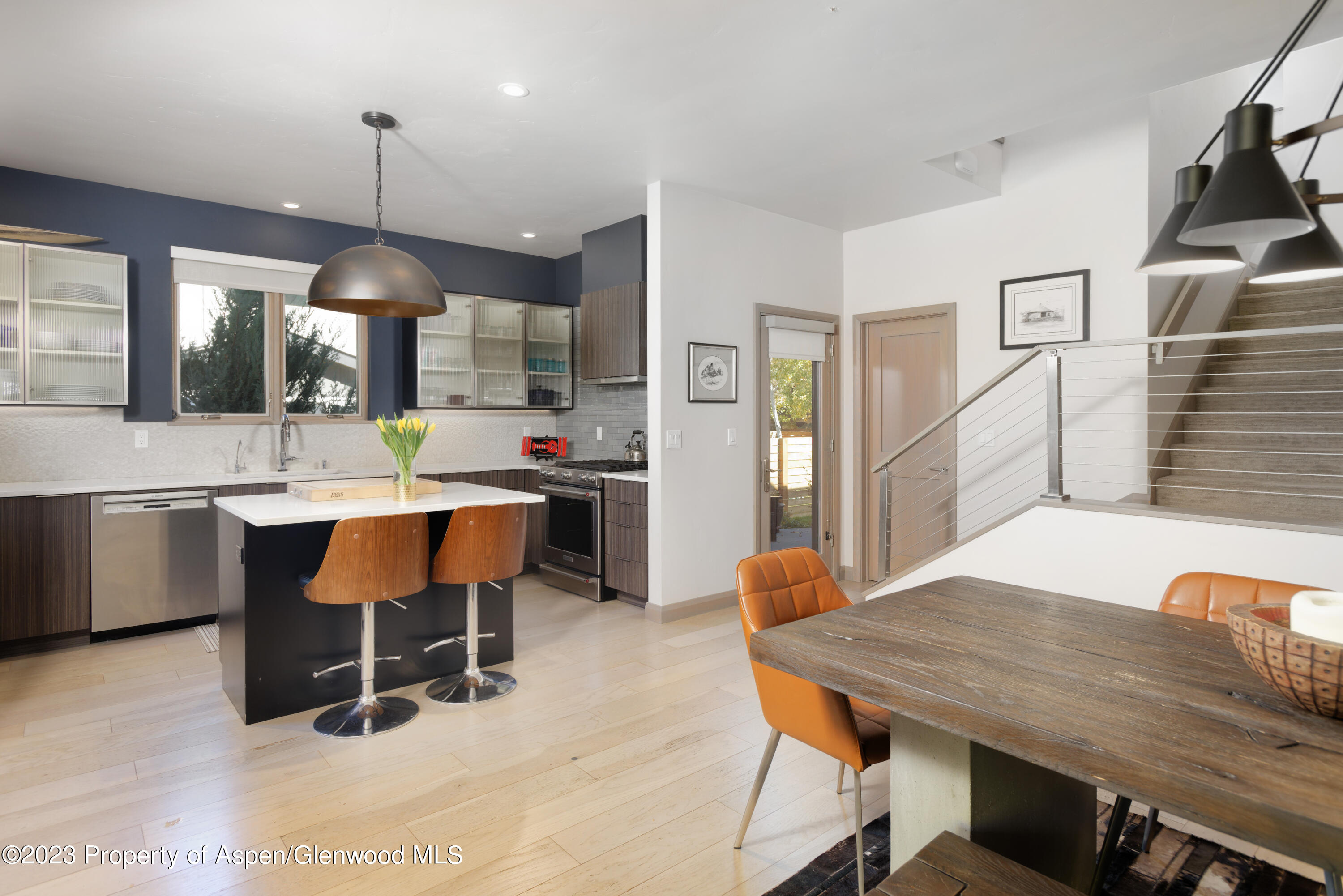 331 Branding Way Property Photo 5