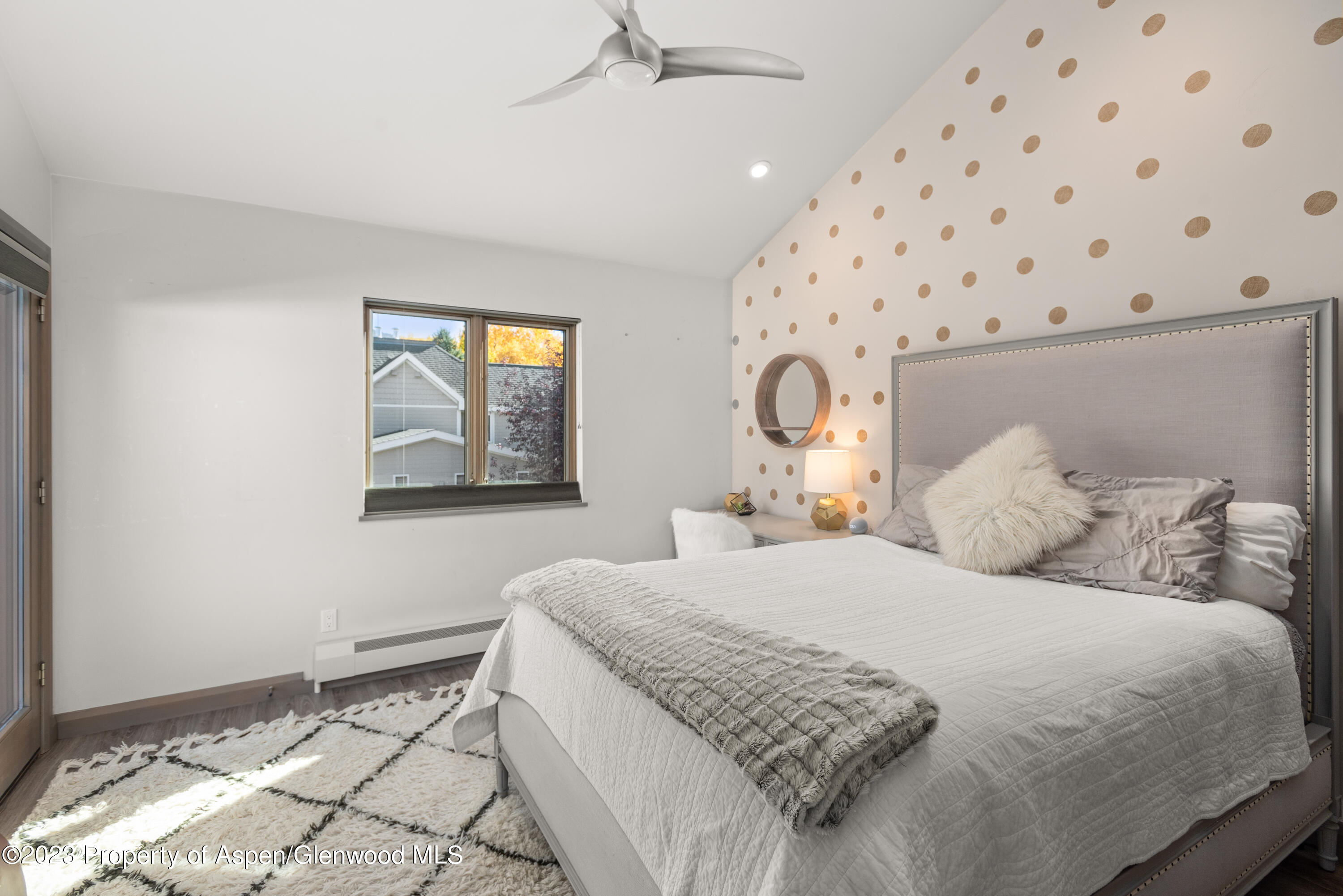 331 Branding Way Property Photo 15