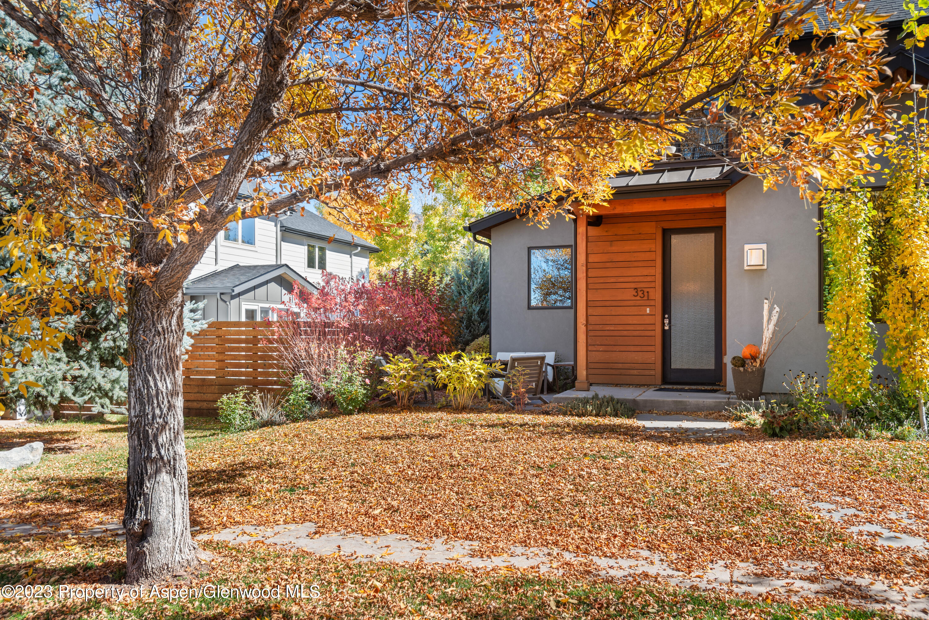 331 Branding Way Property Photo 21