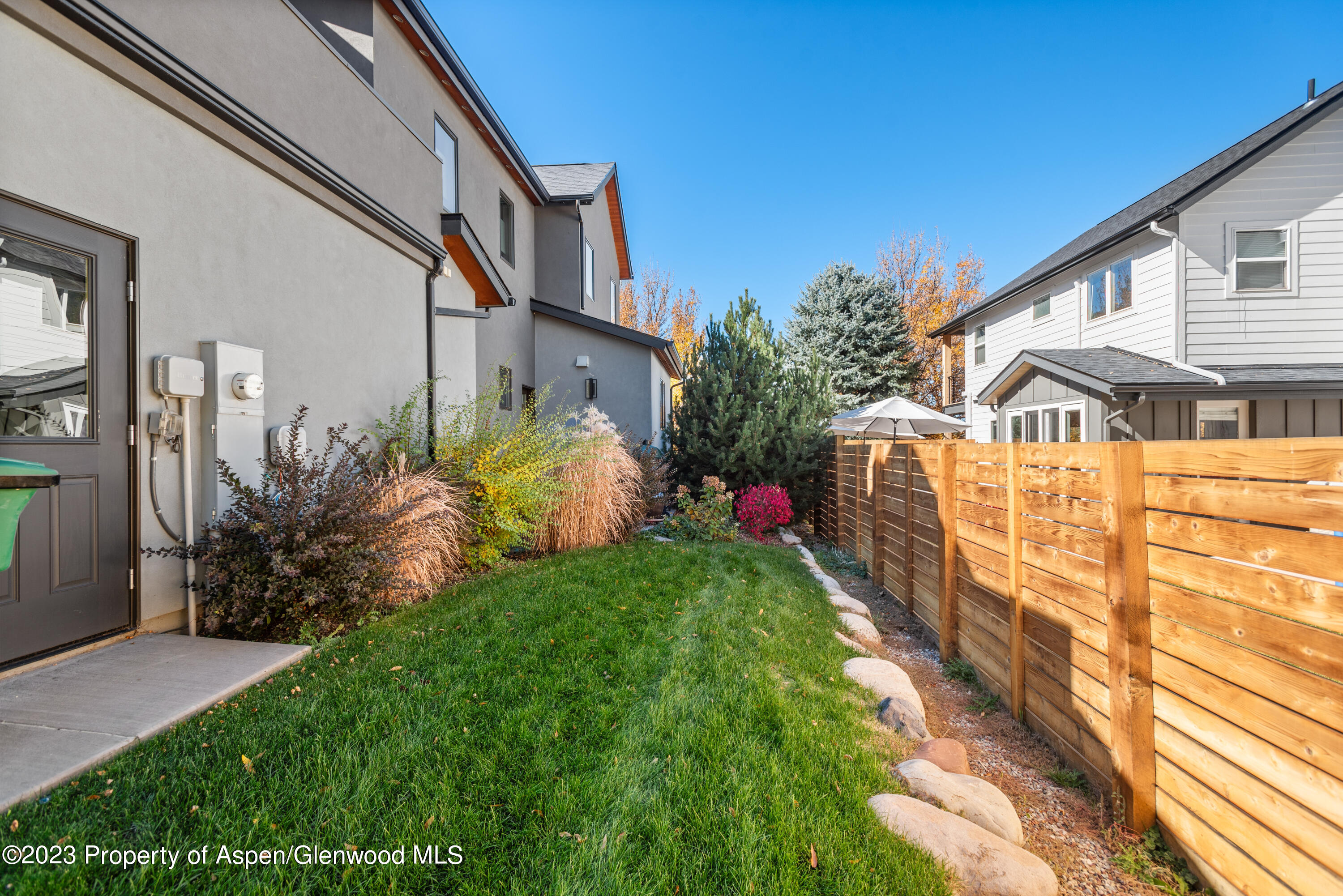 331 Branding Way Property Photo 24