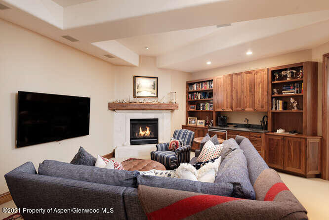 1243 E Cooper Street, Unit A Property Photo 19