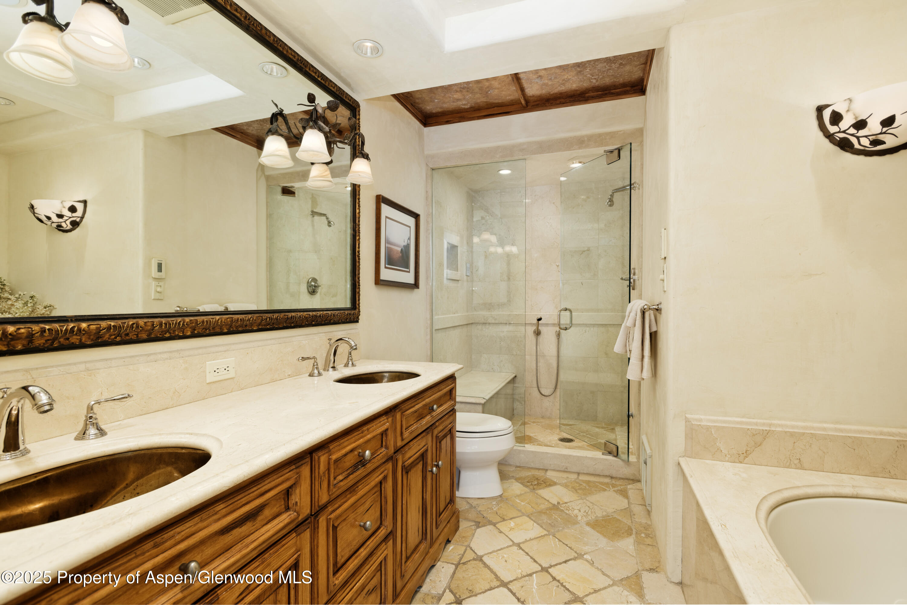 155 Lone Pine Road, 5 Property Photo 17